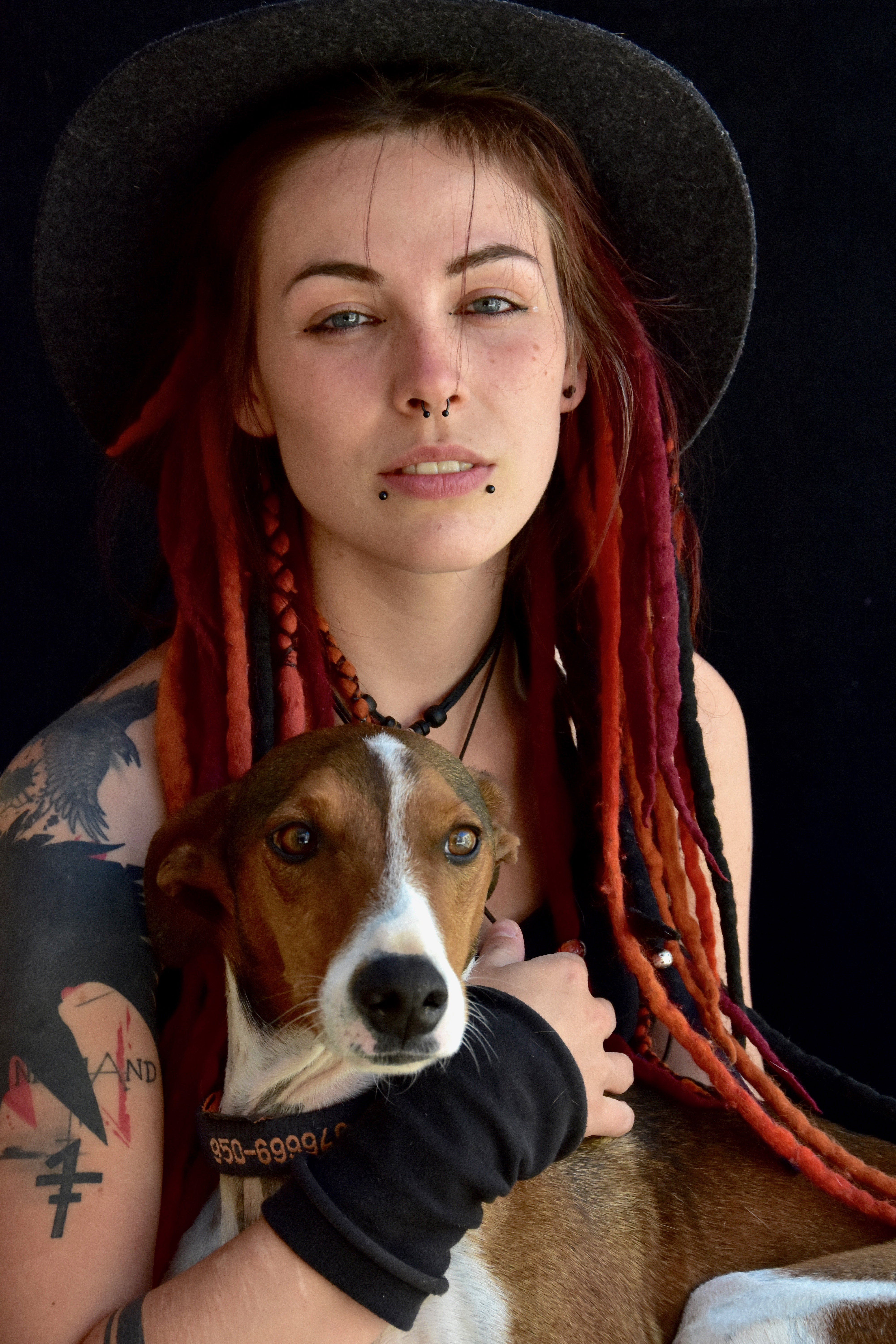 women |  Almut Adler