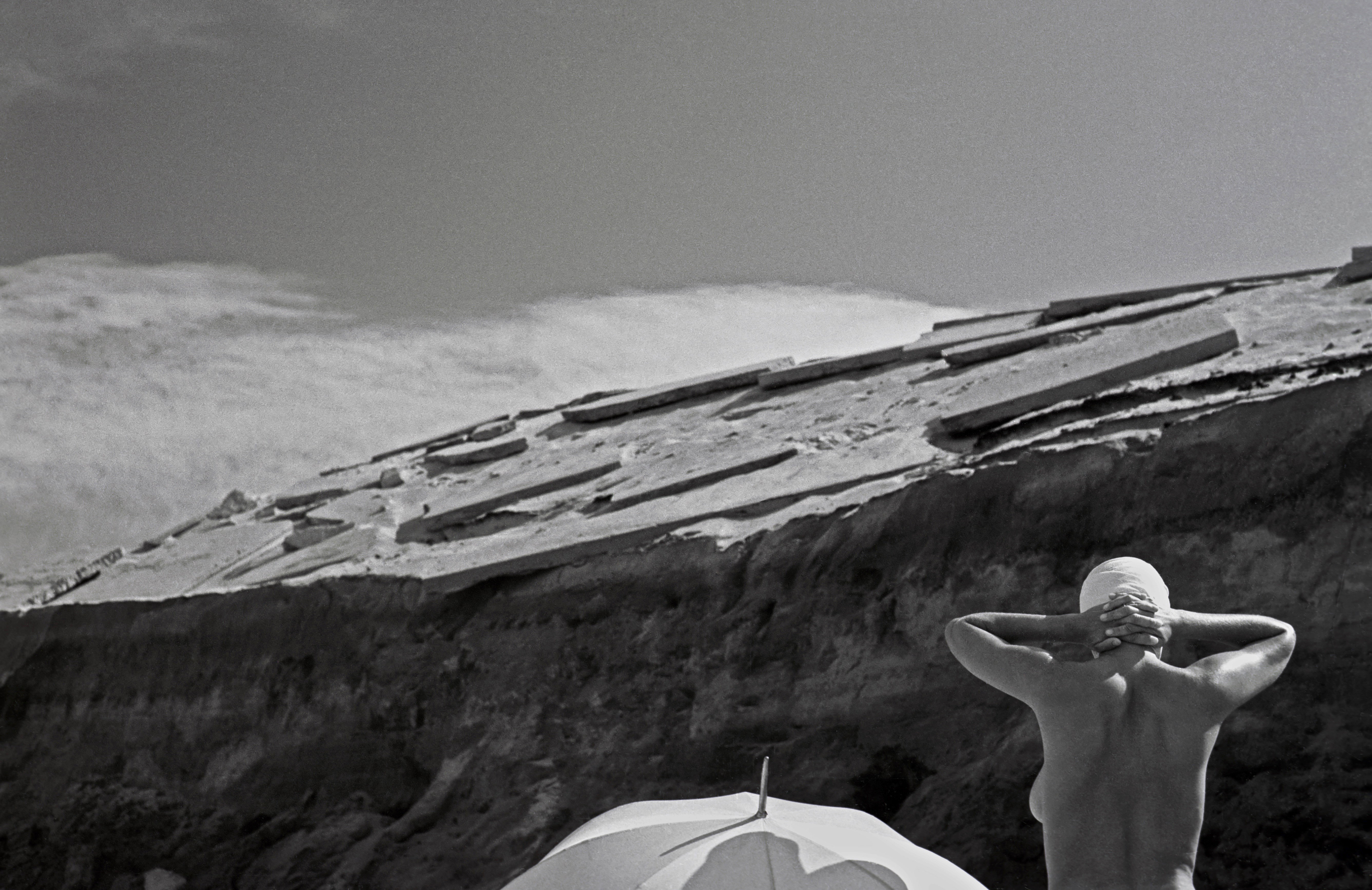 black and white | Photos  Almut Adler