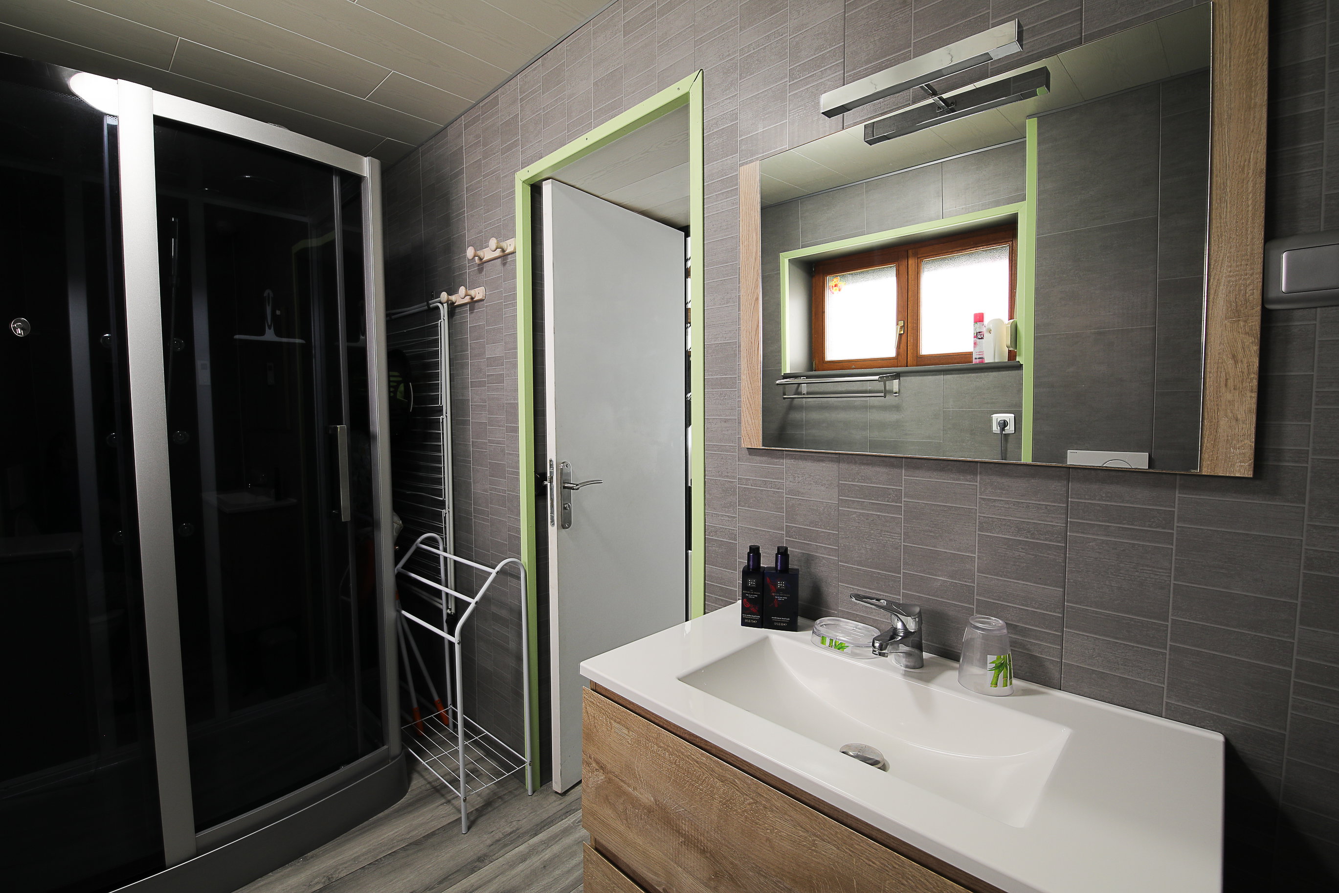 Ground floor bathroom