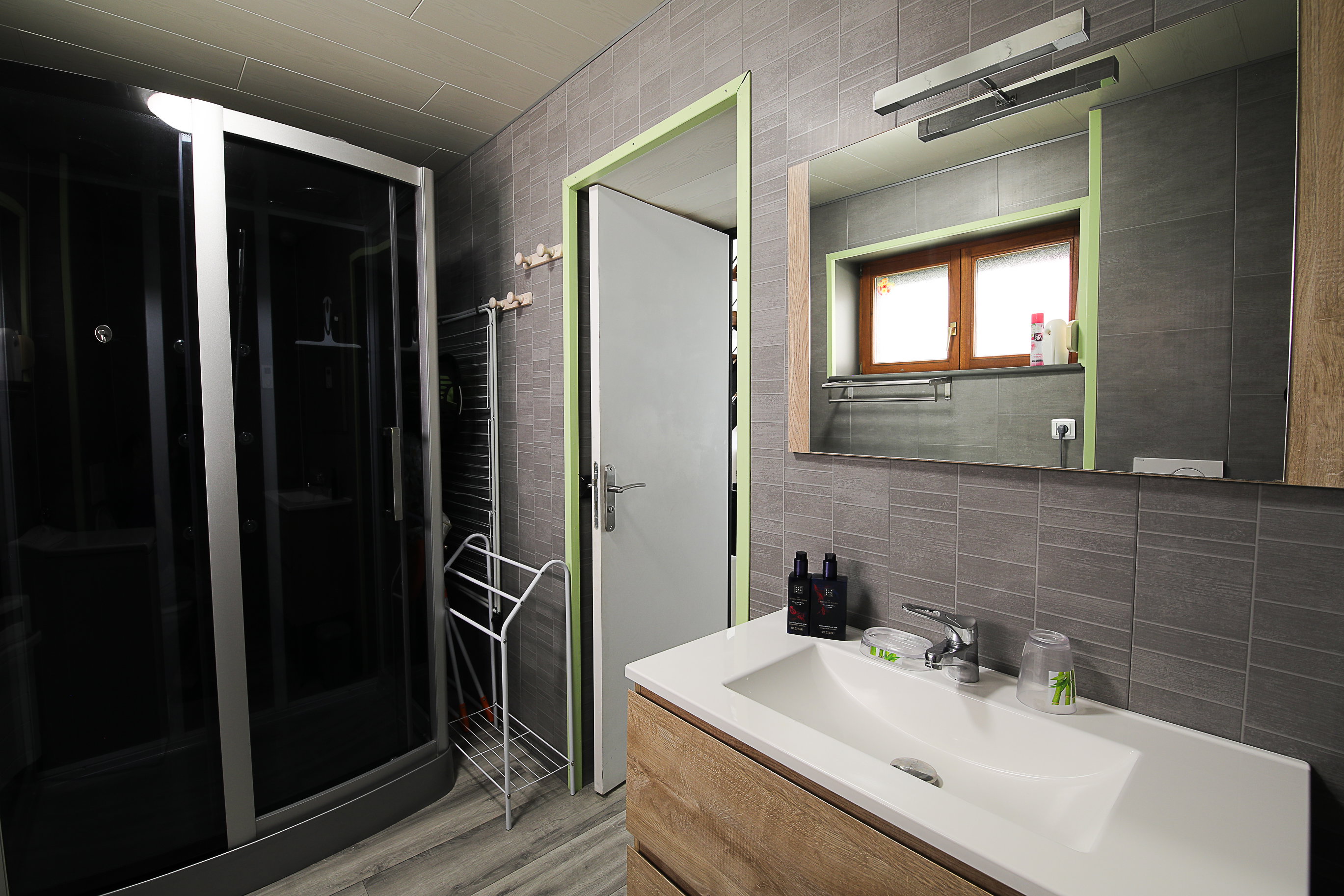 Ground floor bathroom