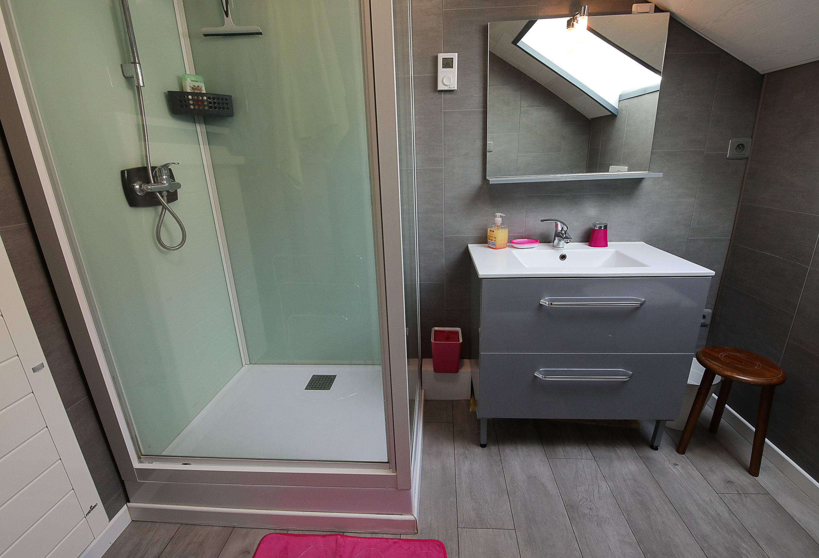 Photo Bathroom floor