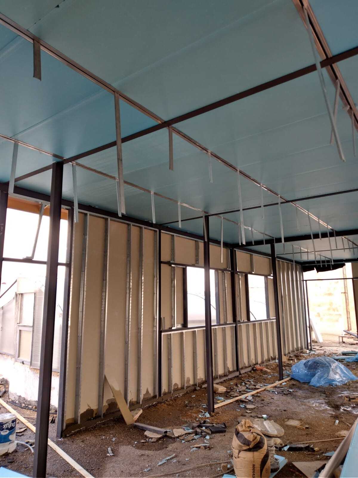 Implementation of a tiled roof in the Rabieh area