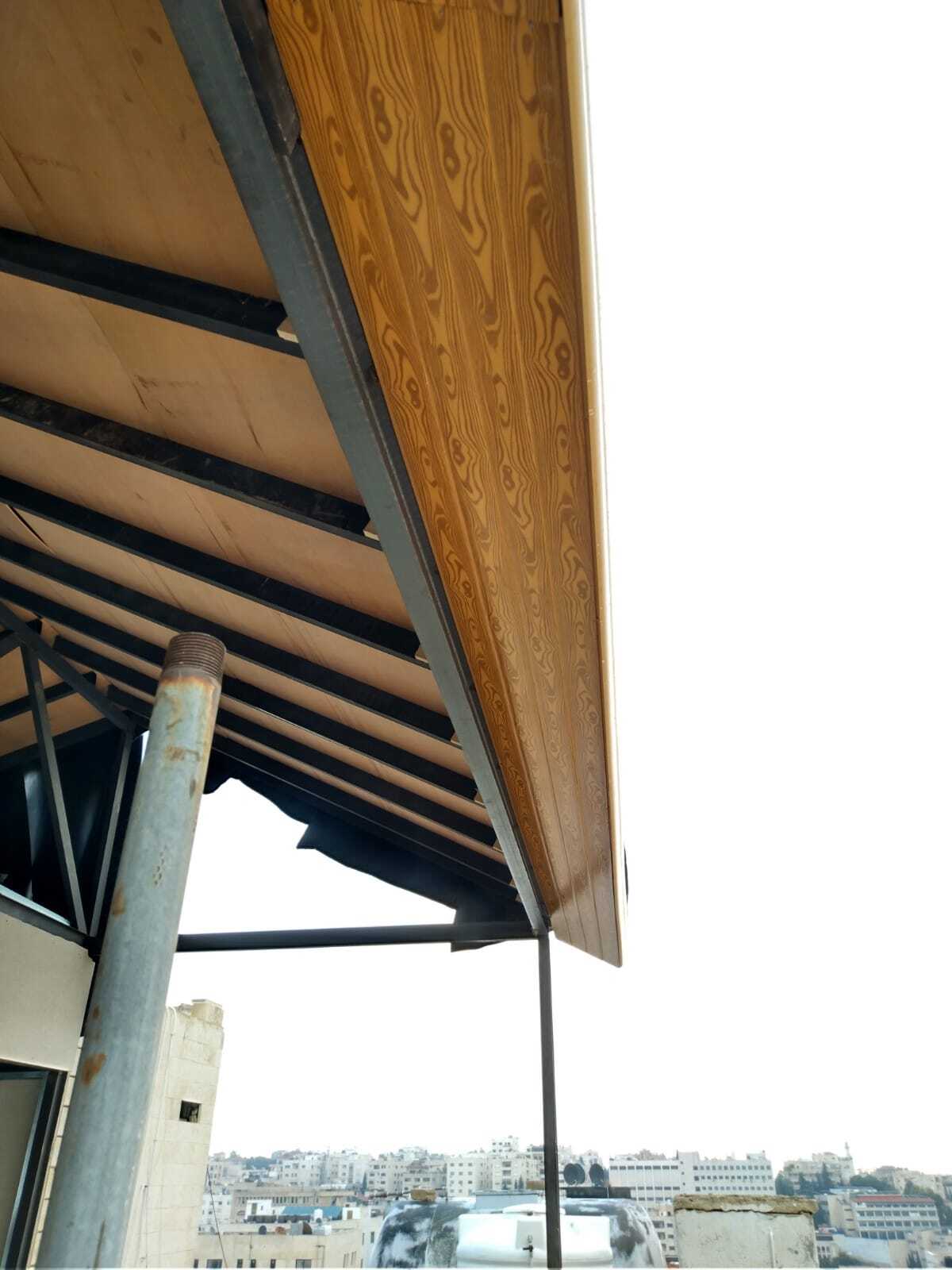 Implementation of a tiled roof in the Rabieh area