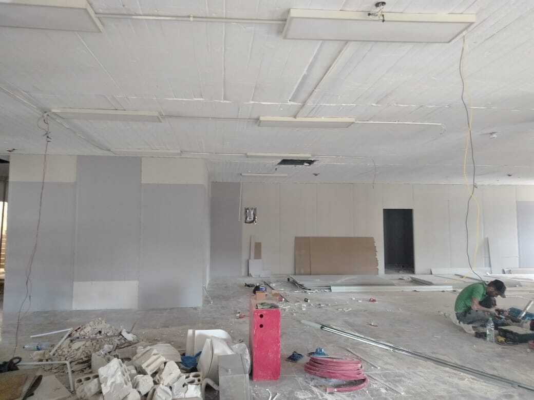 Design and construction of a drug store