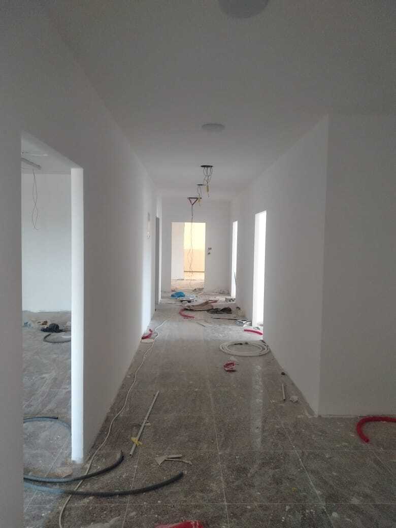 Design and construction of a drug store