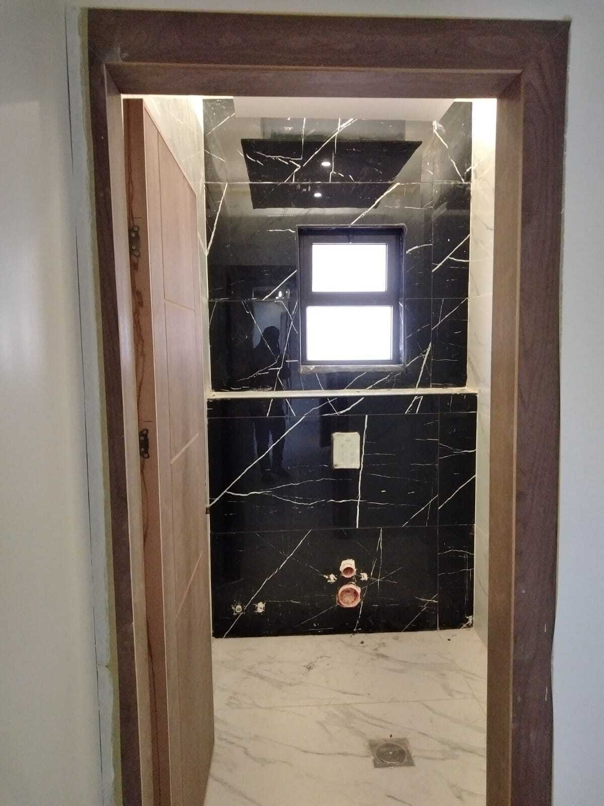 "Enjoy a masterpiece in every corner of your bathroom with our exquisite designs." Modern bathroom decorations and accessories.
