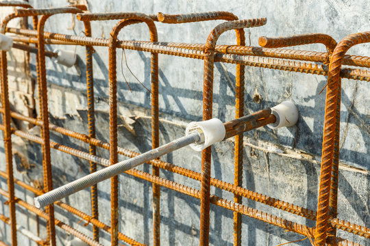 Conos de amarre a presión