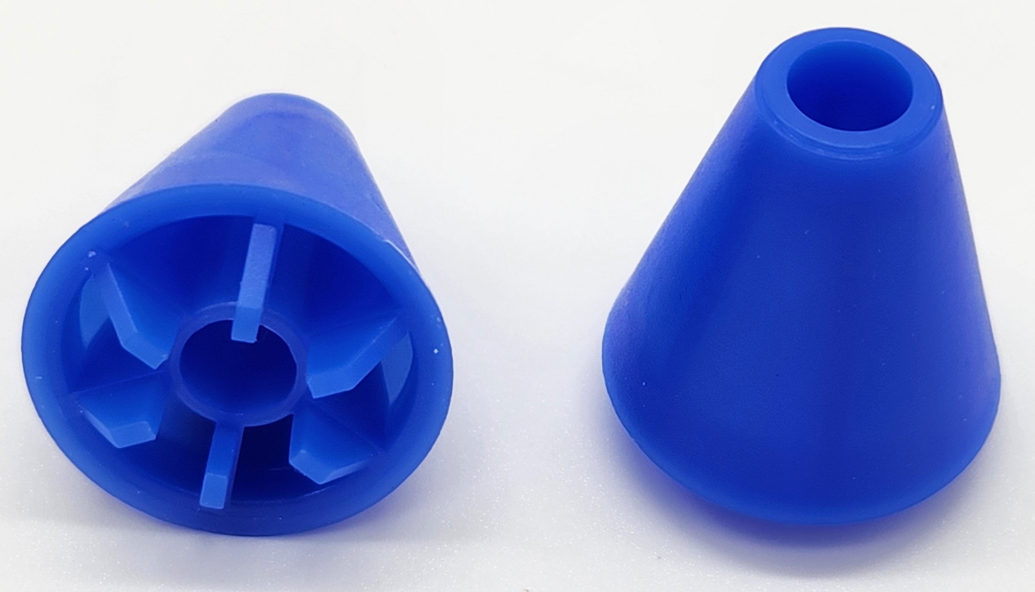 Conos autocentrantes