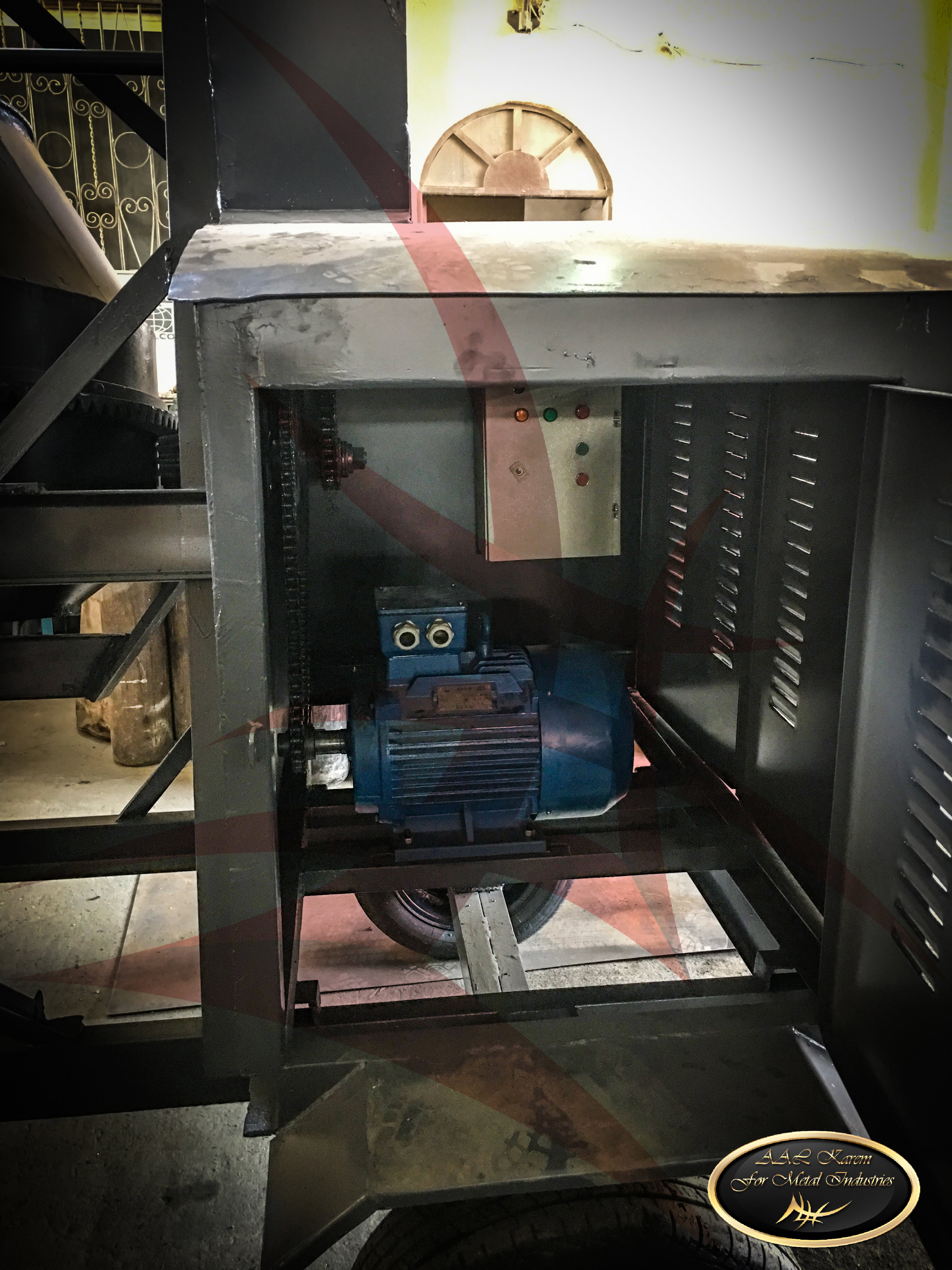 Large mixer without winch in the basket, capacity of 500 liters