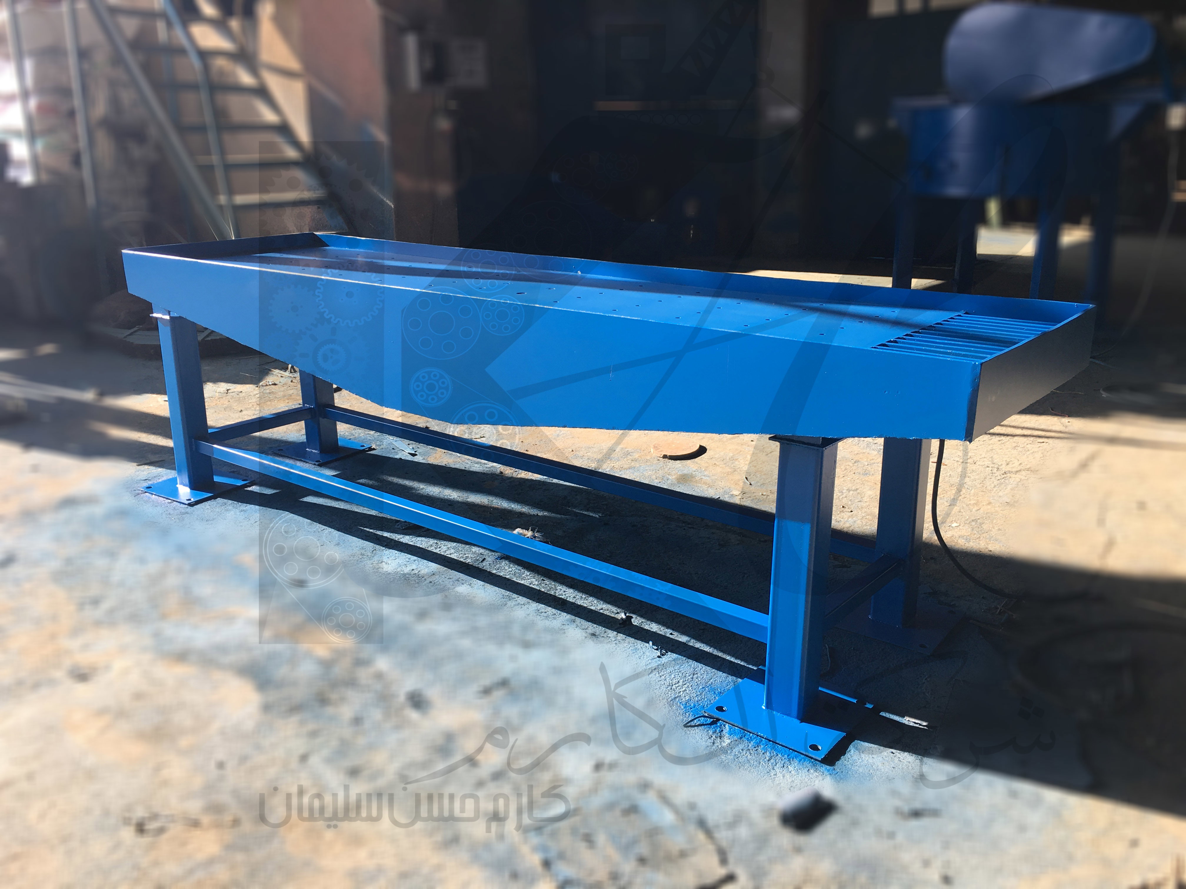 Colorful interlock vibrator