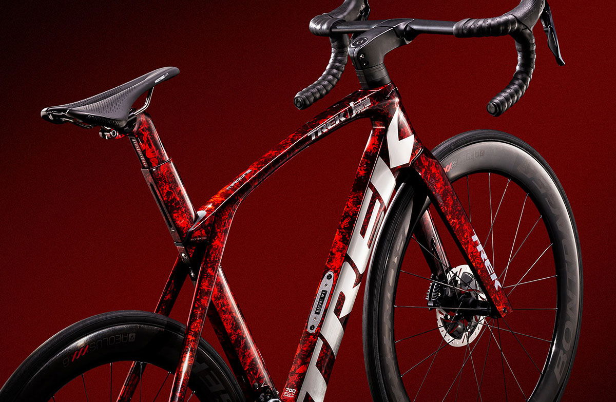 trek madone red marbled