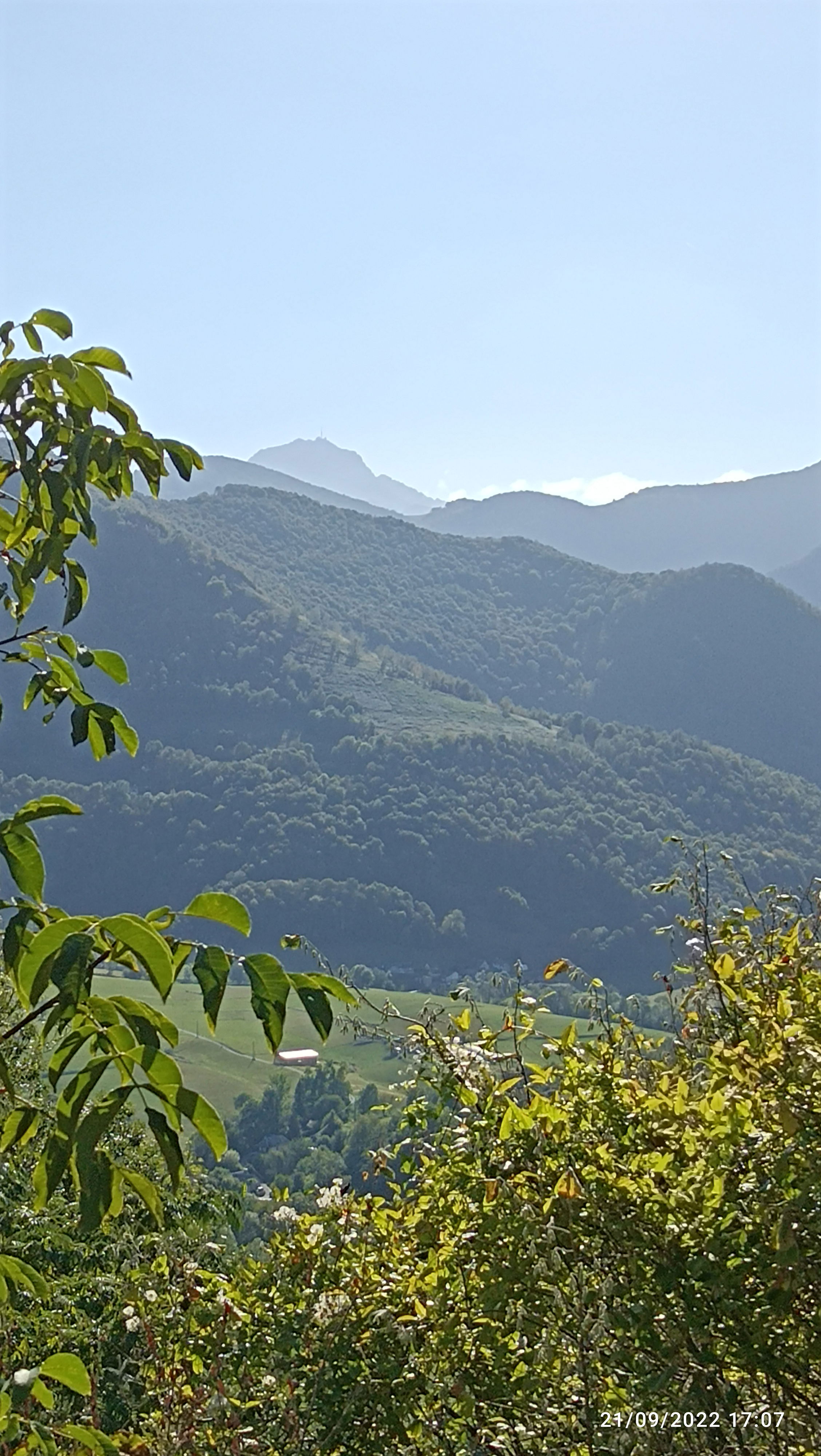 ESPARROS GOUFFER AND WATERFALL
