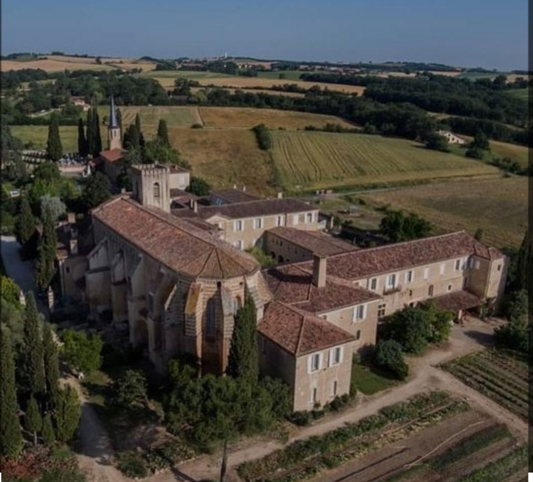 BOULAUR ABBEY