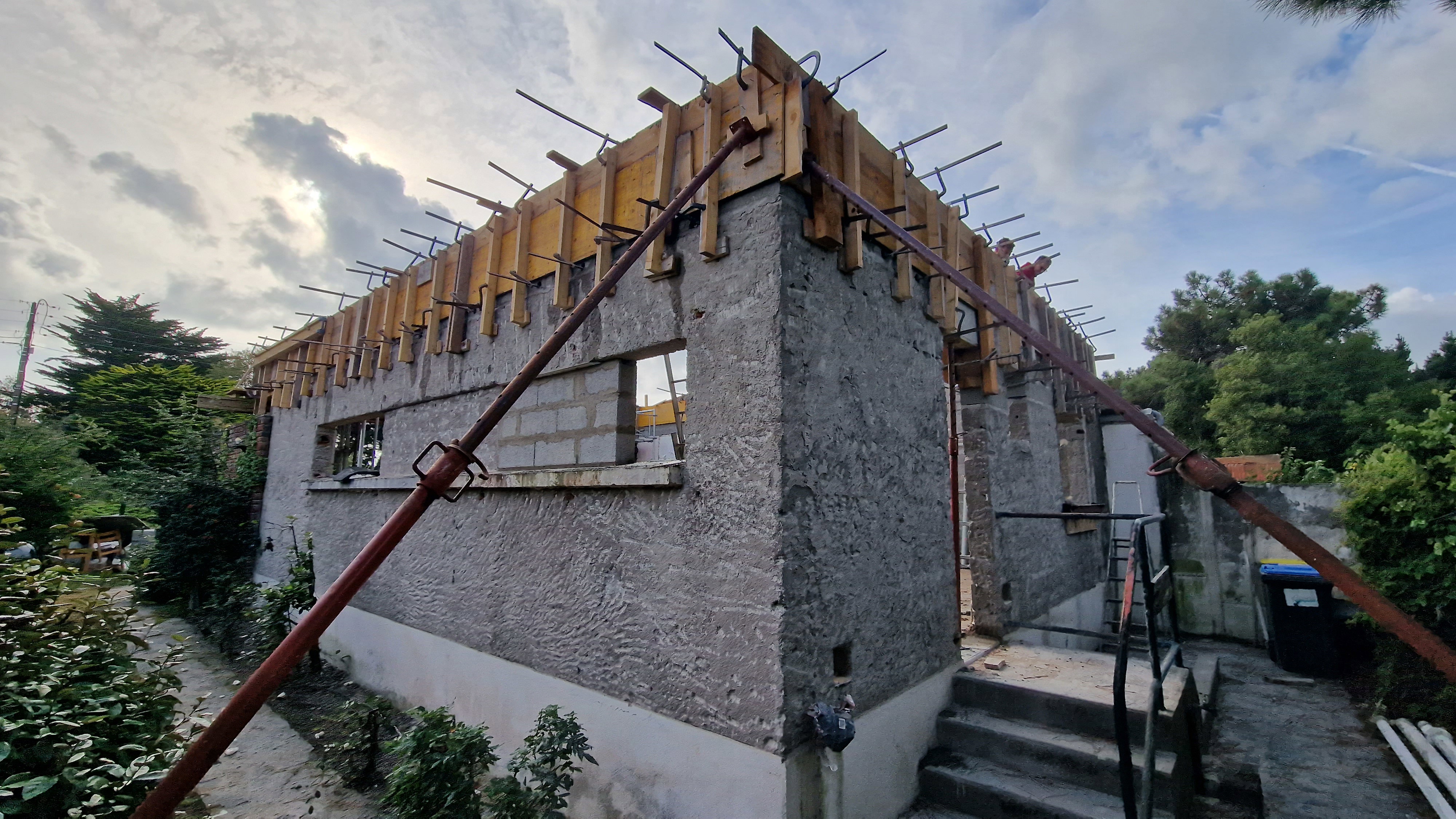 SUPPORT POUR OSSATURE BOIS