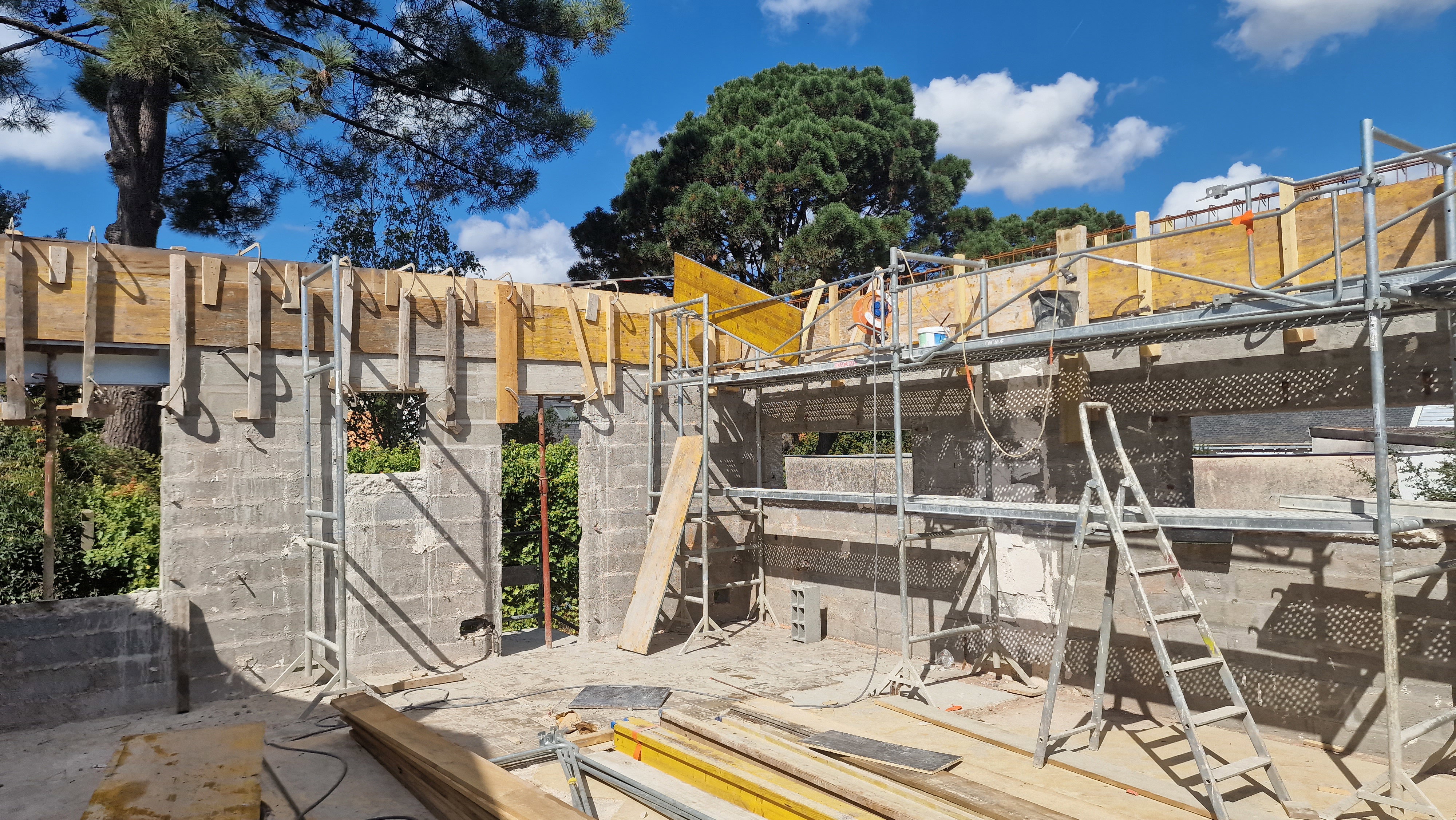 SUPPORT POUR OSSATURE BOIS