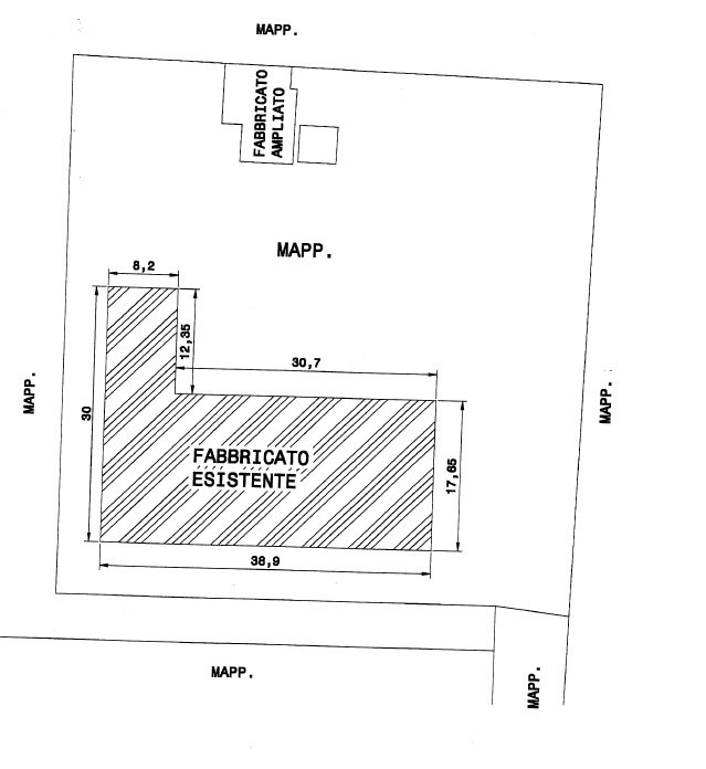 Shed 856 m2, House 110 m2, Land 400 m2