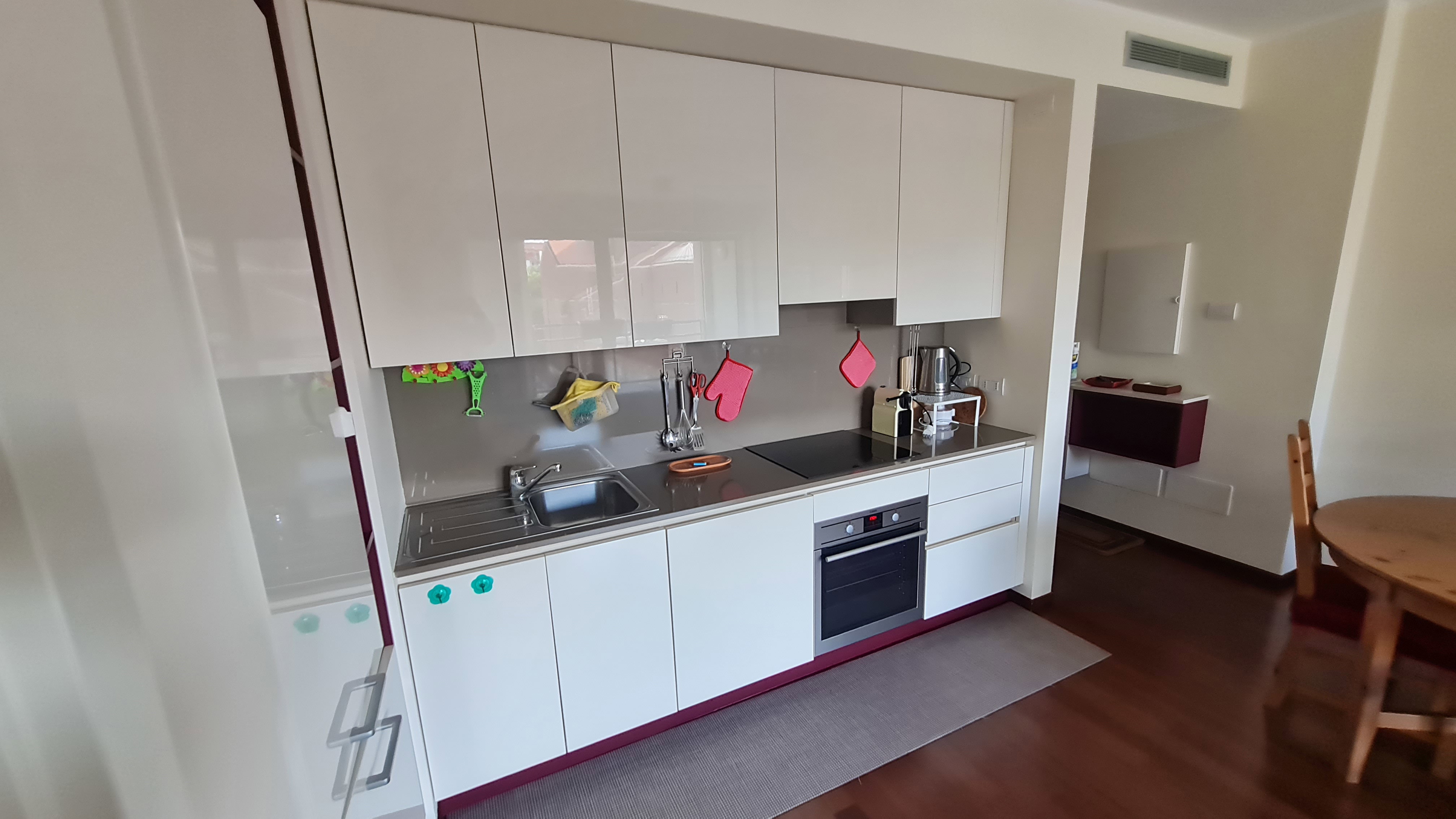 LEASE - THREE-ROOM APARTMENT + DDSS WITH BOX