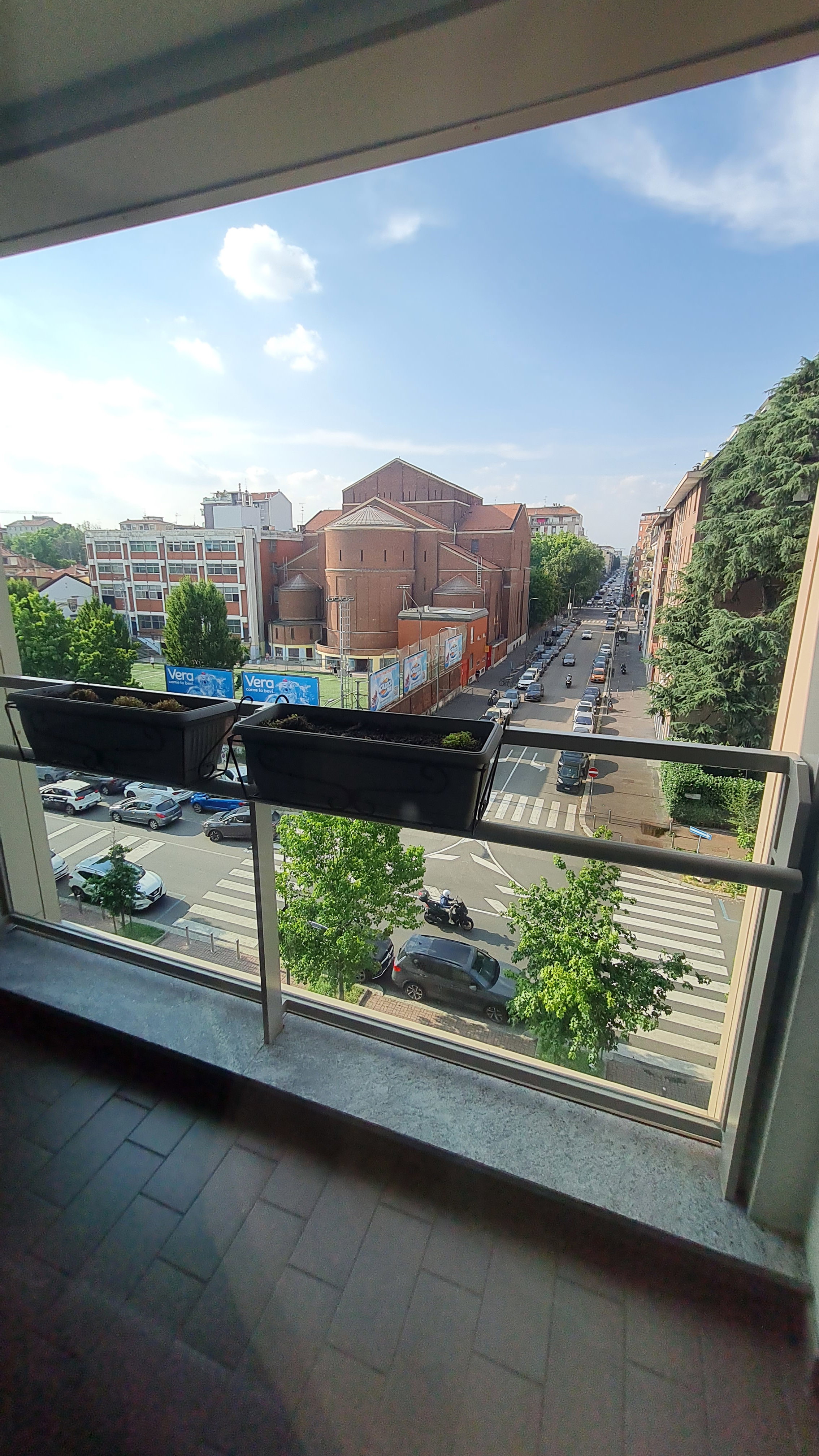 LEASE - THREE-ROOM APARTMENT + DDSS WITH BOX