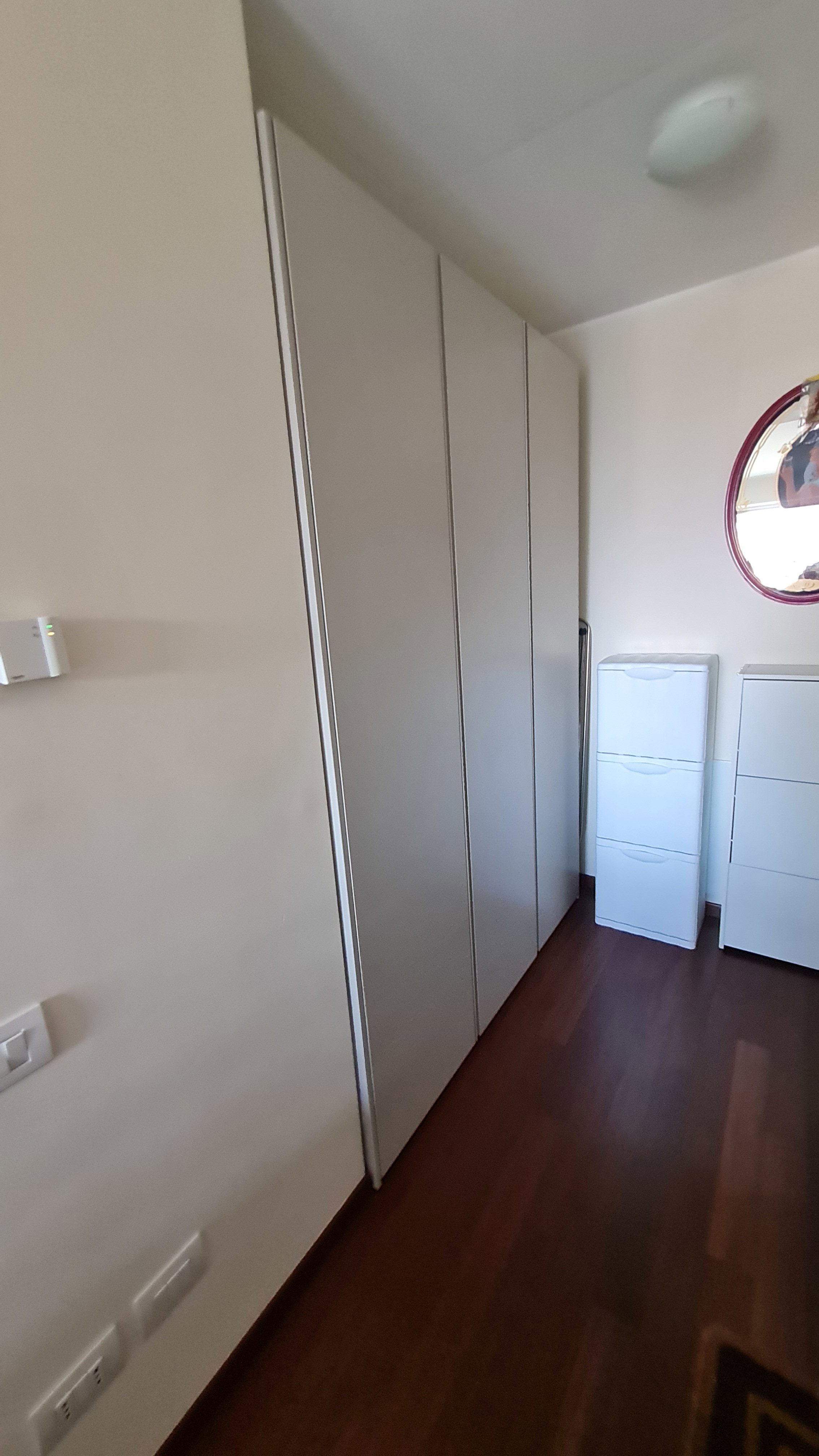 LEASE - THREE-ROOM APARTMENT + DDSS WITH BOX