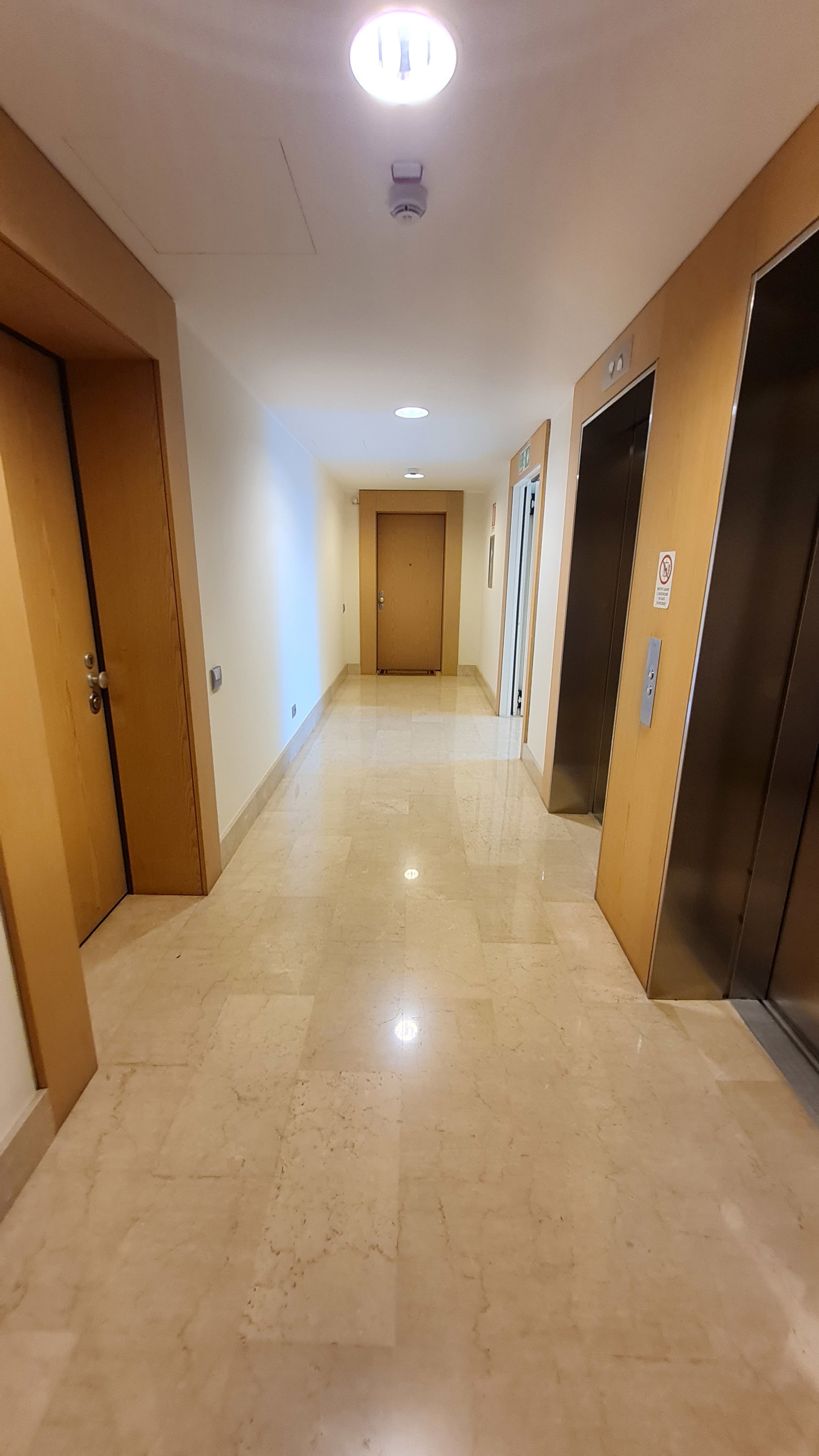 LEASE - THREE-ROOM APARTMENT + DDSS WITH BOX