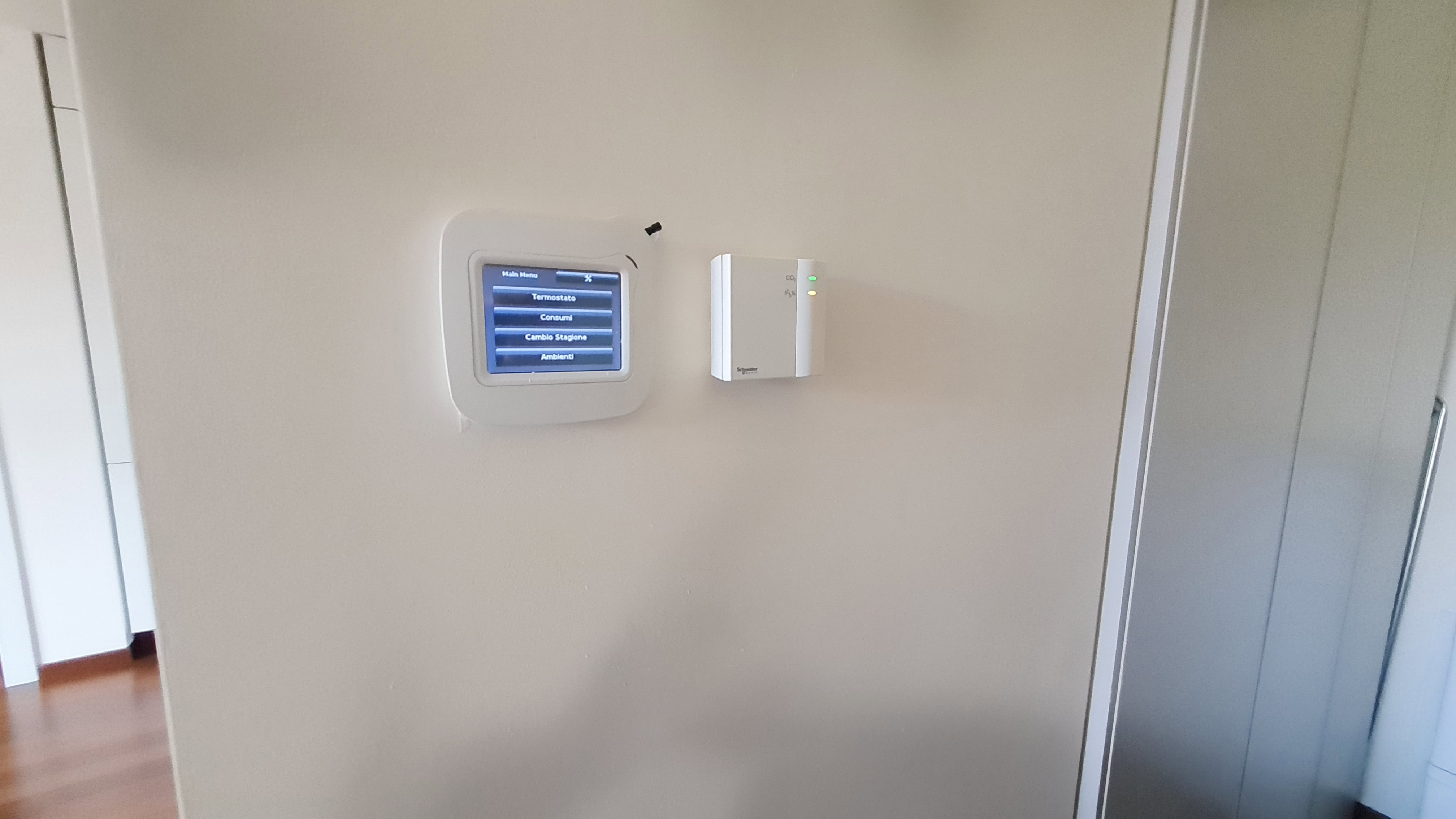 LEASE - THREE-ROOM APARTMENT + DDSS WITH BOX