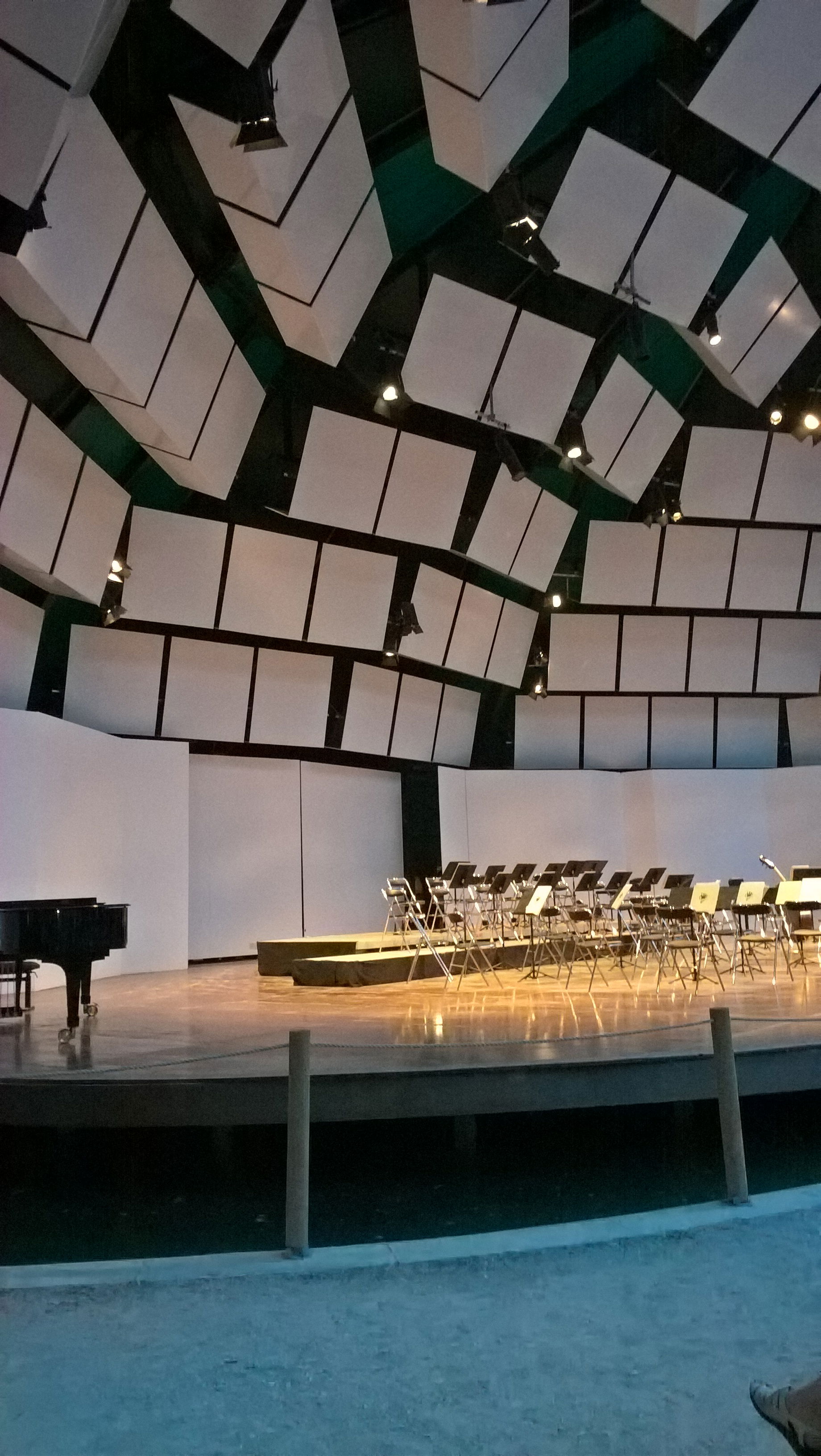 The Pont du Gard, Nîmes, Avignon, Marseille, the beaches, the Luberon,….