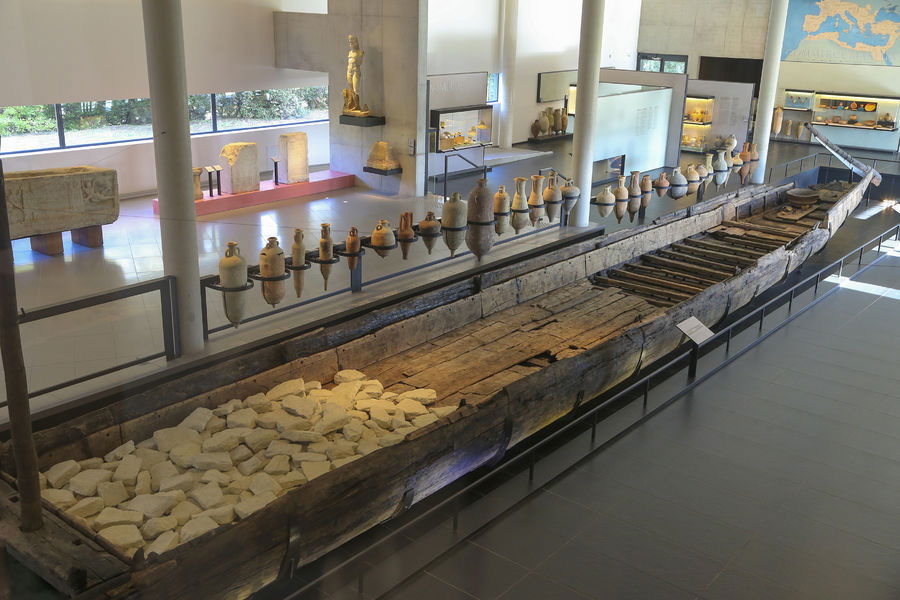 The marriage of ancient history, Camargue tradition and modern culture.