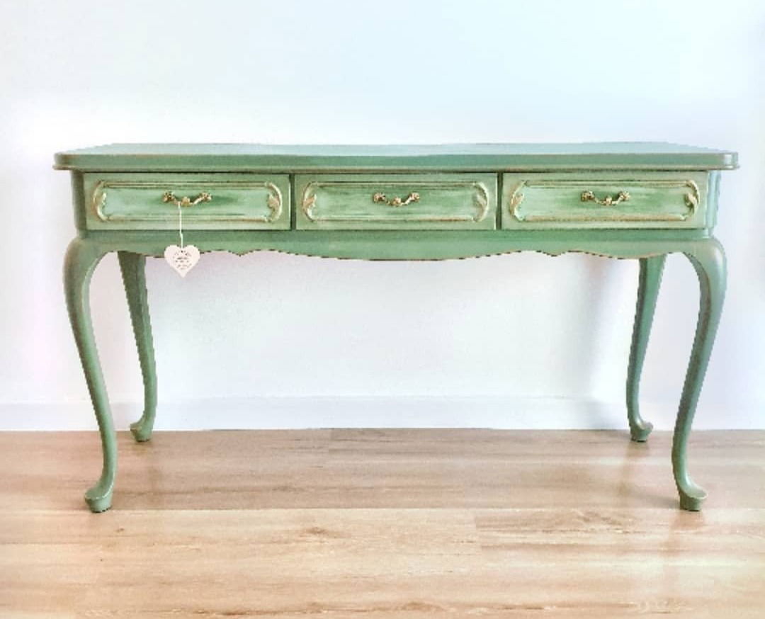 Zielone Wzgórza Komoda