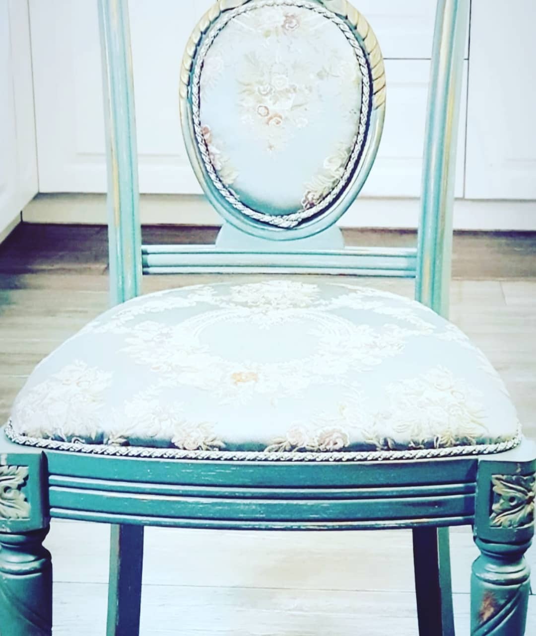 niebieski królewski