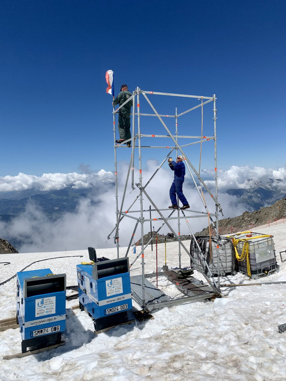 Works on the Tête Rousse glacier 2022