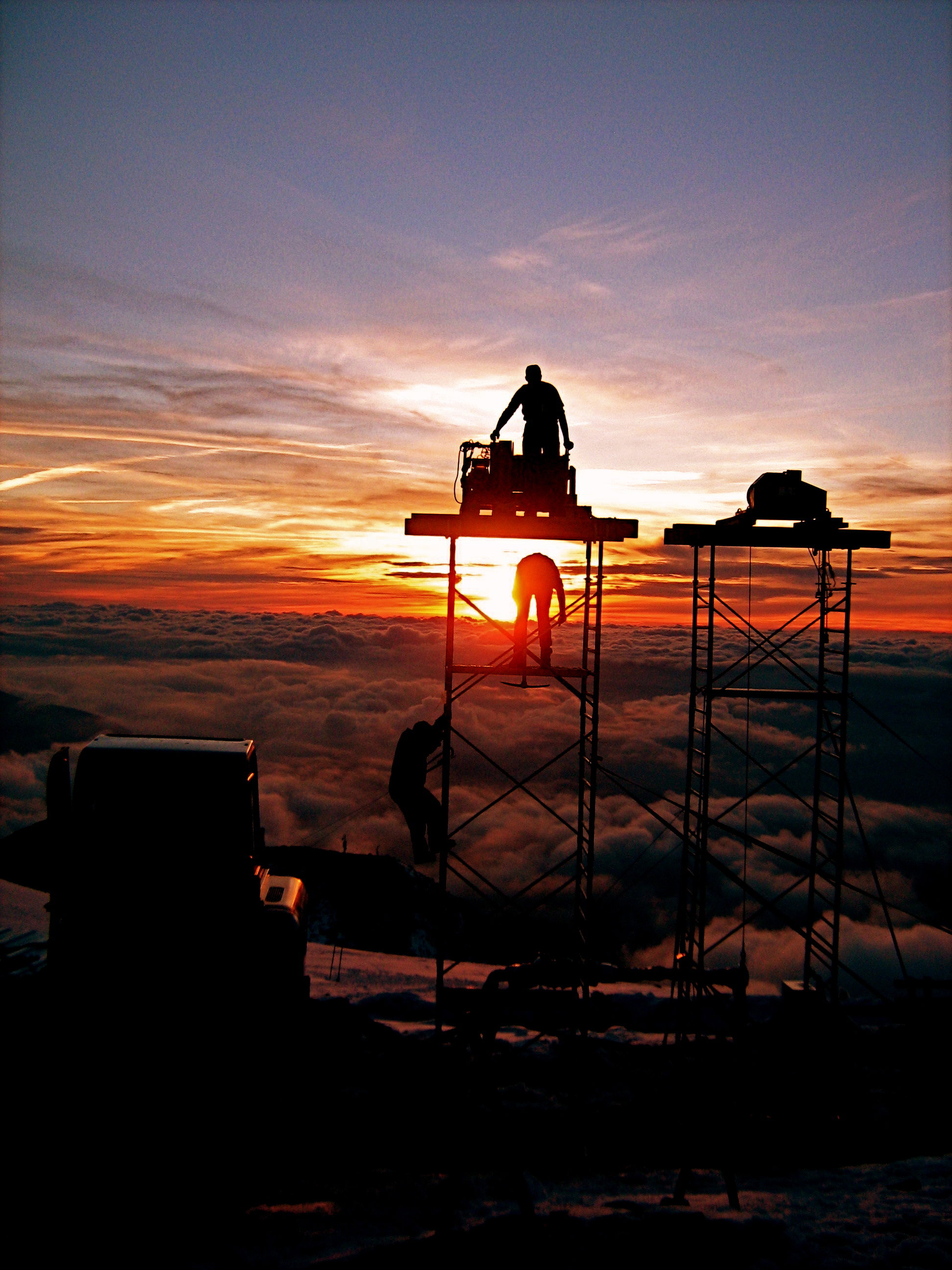 Tête Rousse glacier pumping works 2010