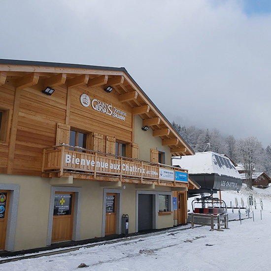 Chattrix Ski Lift Stations