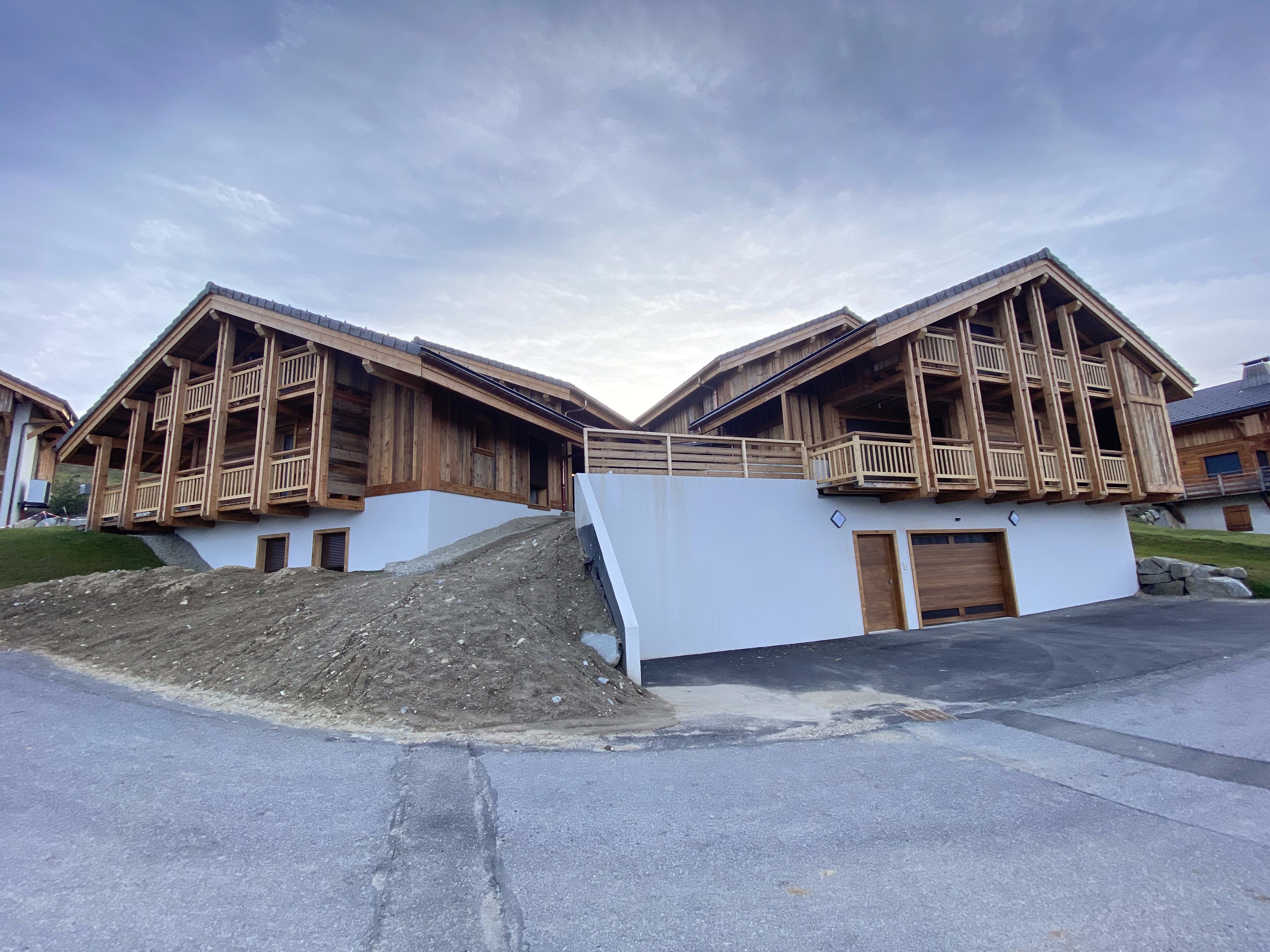 Foundation of an adjoining chalet in Combloux