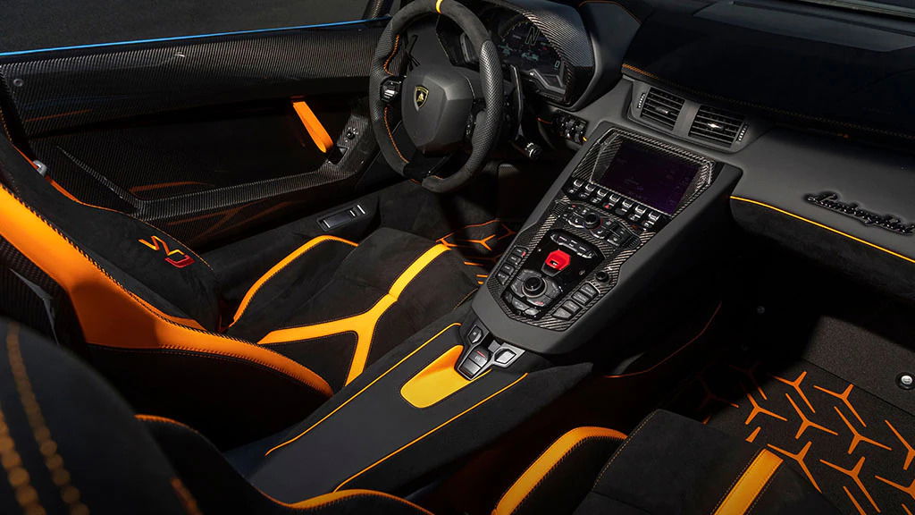 Lamborghini Aventador SVJ Interior