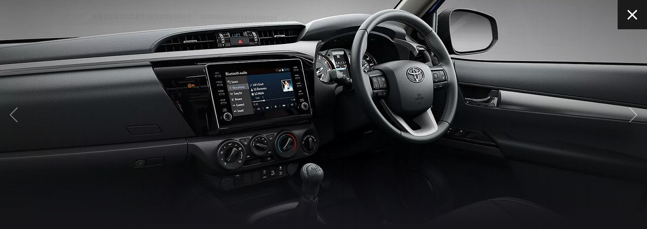 2023 Toyota Hilux infotainment system Via Toyota UK.