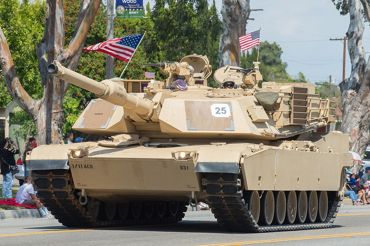 Most powerful military vehicles, M1A1_Abrams_Tank mark6mauno via Wikimedia.