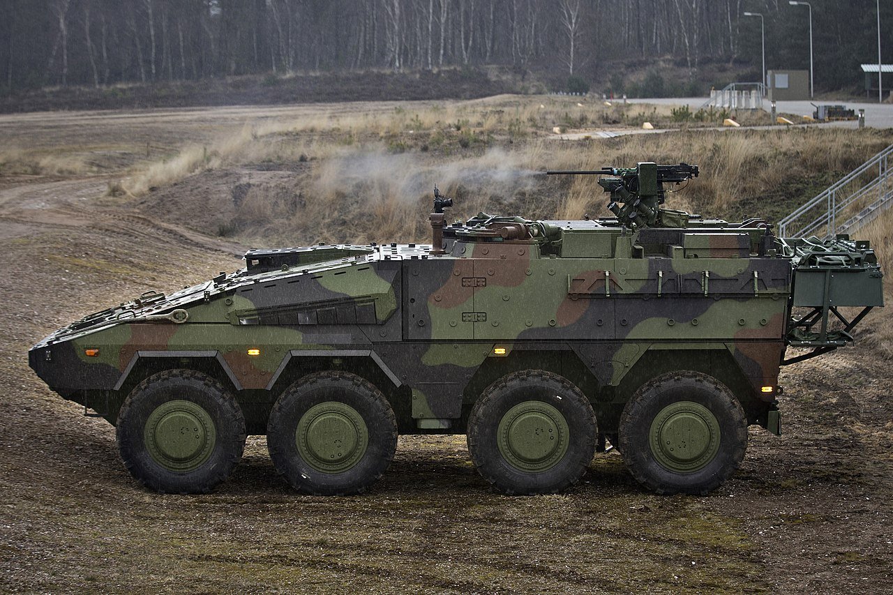 World's most powerful combat trucks, Boxer_MRAV_.50 Ministerie van Defensie via Wikimedia.