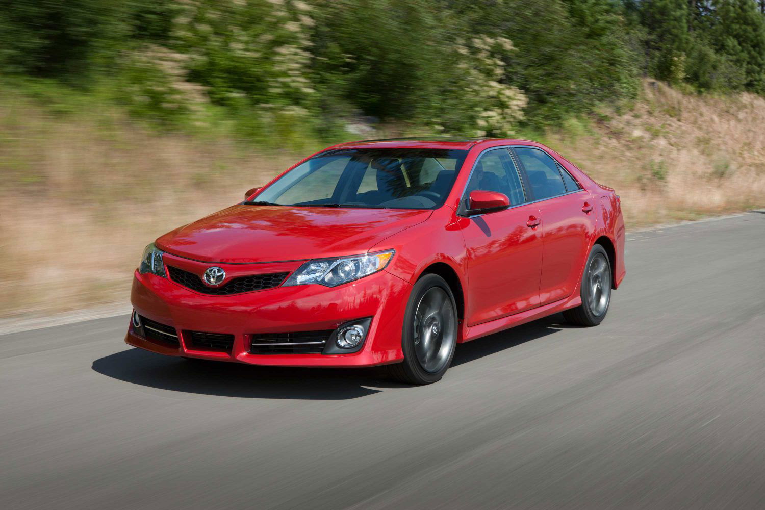 2012 Toyota Camry features.
