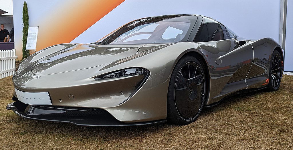 Most expensive Luxury cars - McLaren Speedtail Calreyn88 via Wikimedia.