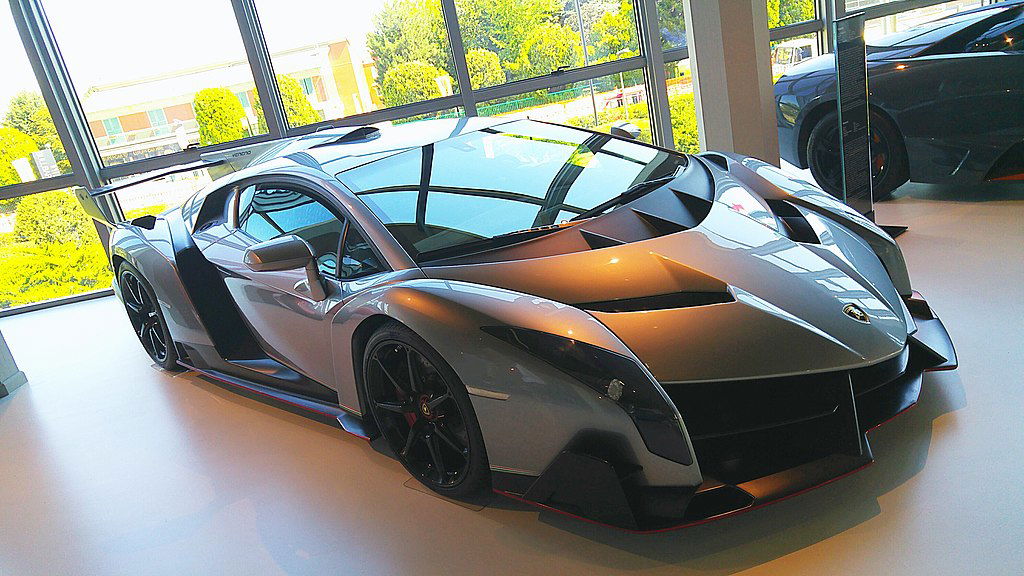 The most expensive luxury cars in the world - Lamborghini_Veneno Alang 68 via Wikimedia.