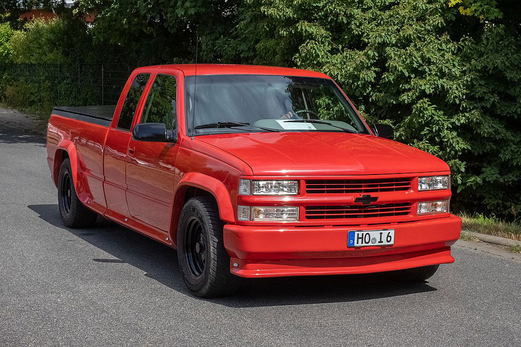 Toughest pickup trucks ever built - Chevrolet_C-K_Silverado_Hirschaid Ermell via Wikimedia.