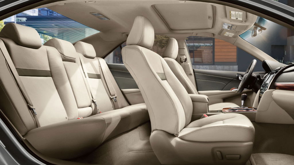 2014 Toyota Camry XLE-V6 interior Via Limbaugh Toyota.