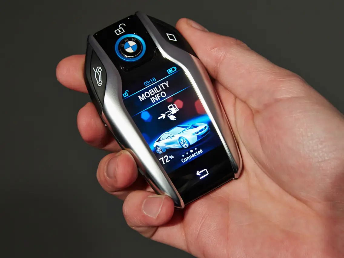 What are the risks attached to digital car keys?