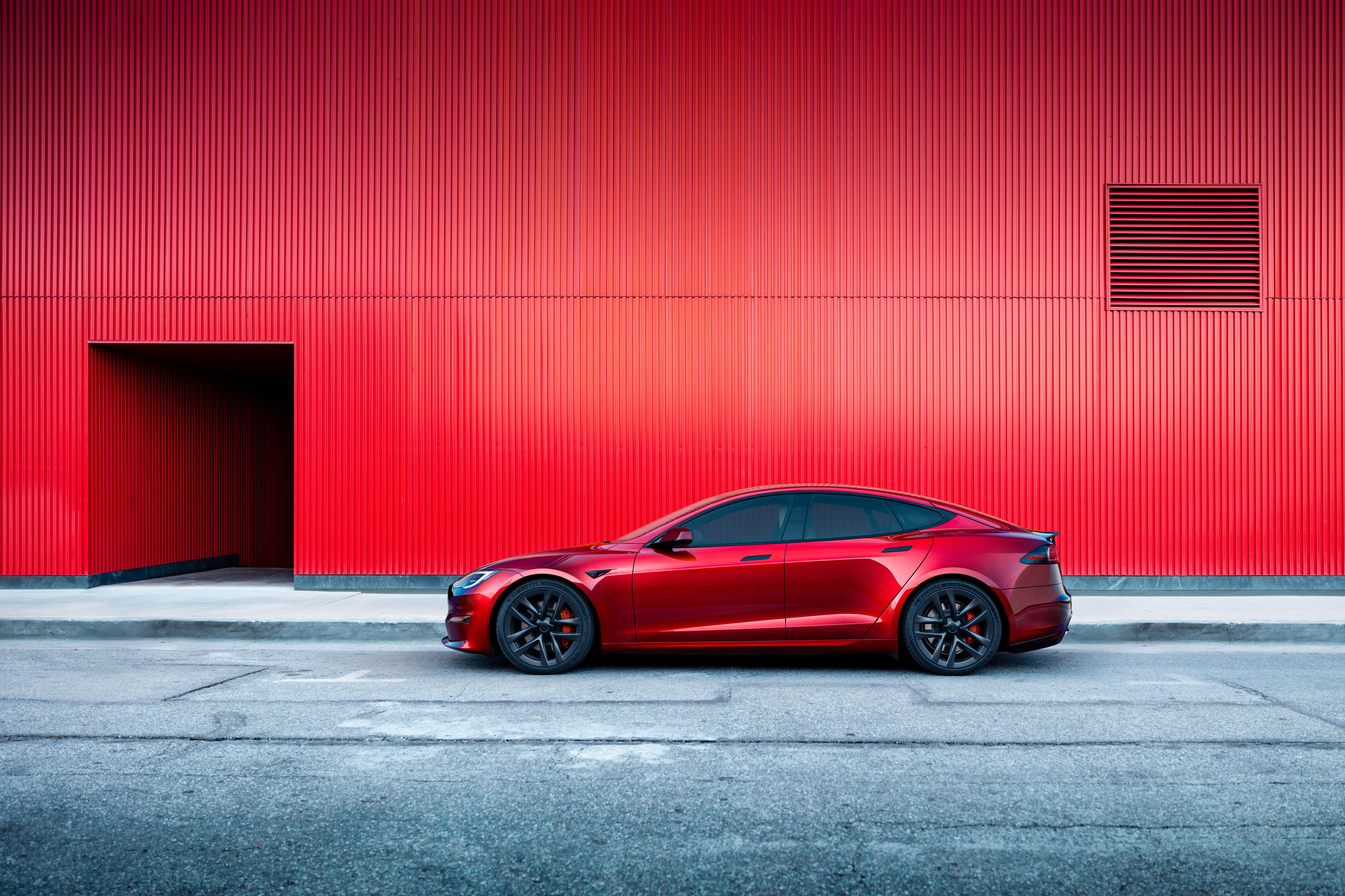 2023 Tesla Model S supercharging network.