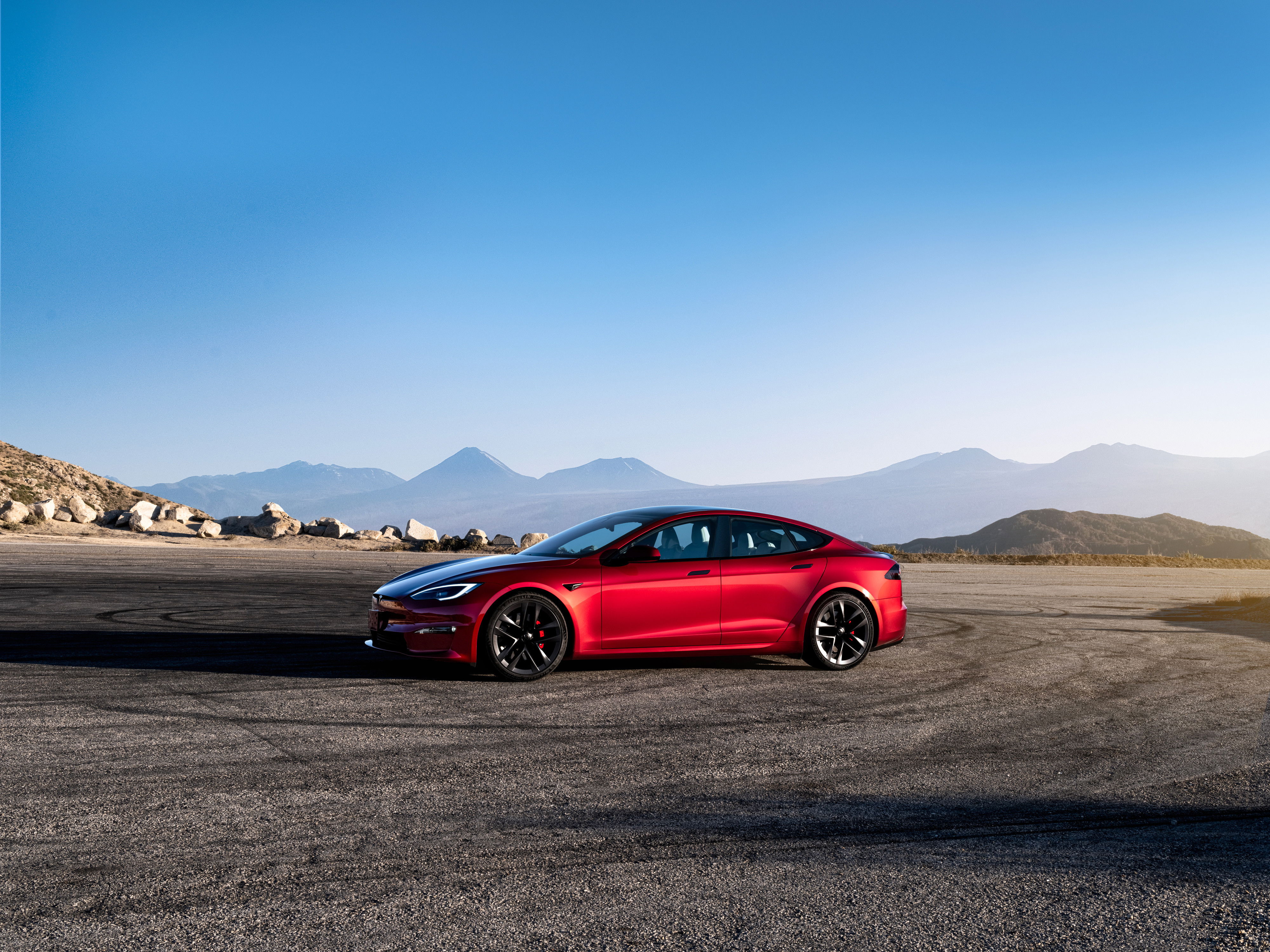 2023 Tesla Model S regenrative braking.