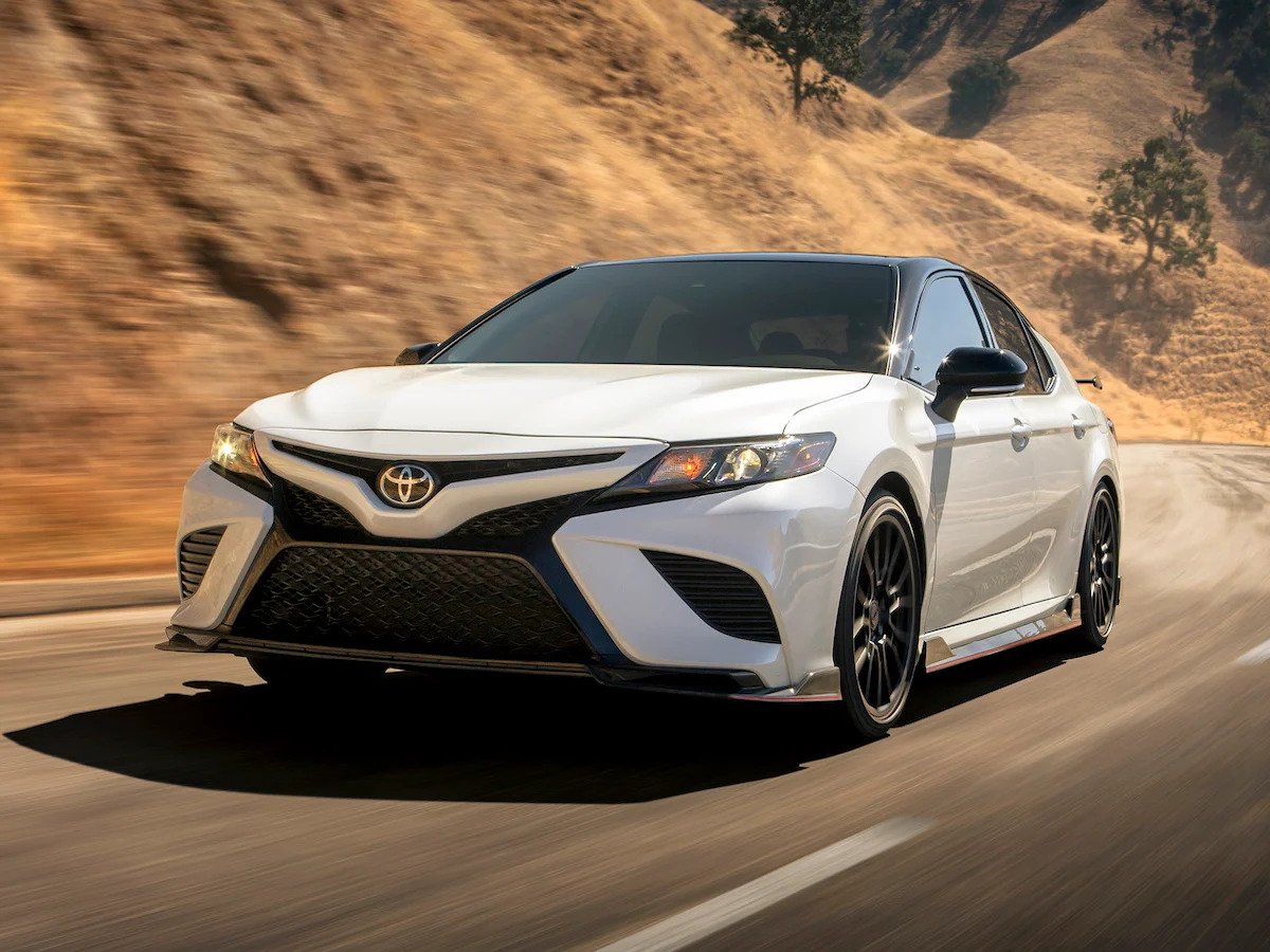 2021 Toyota Camry SE vs XSE Detailed Comparison