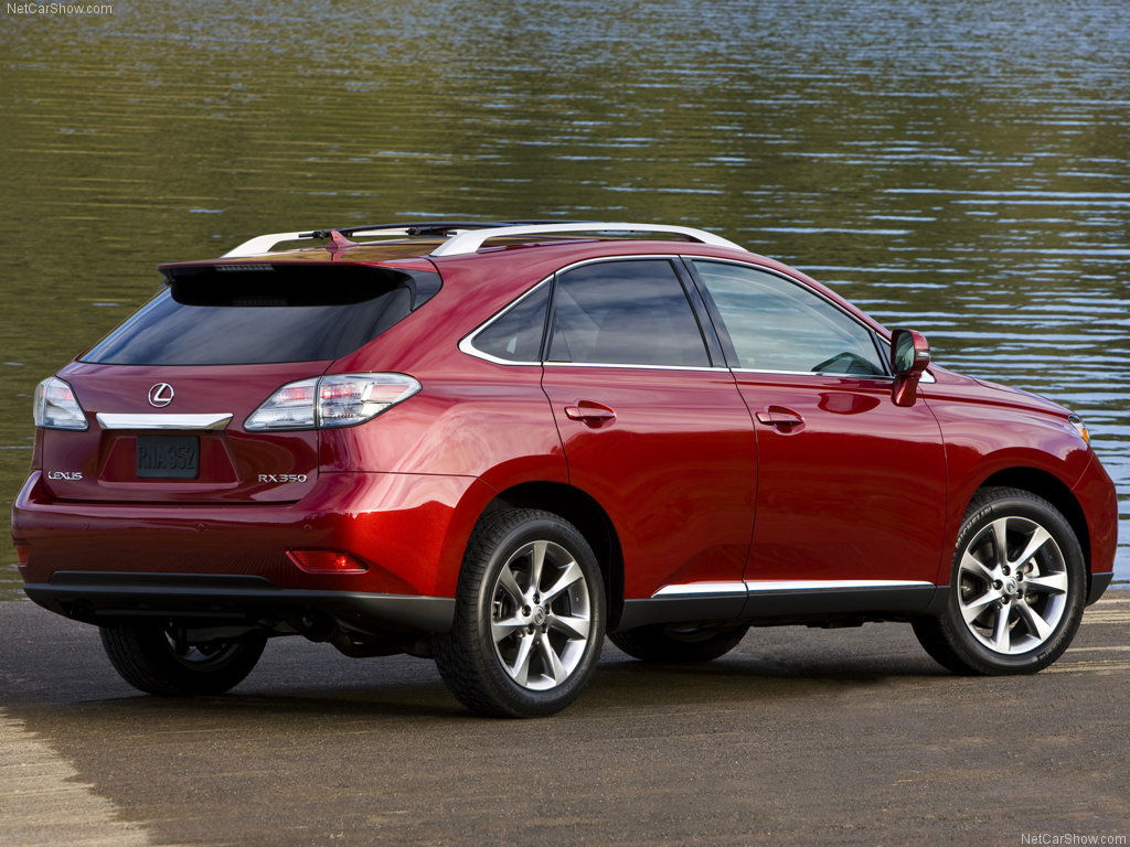 2010 Lexus RX 350 rear.