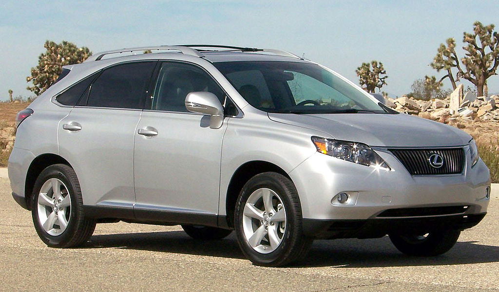 2011_Lexus_RX350_--_NHTSA via Wikimedia.