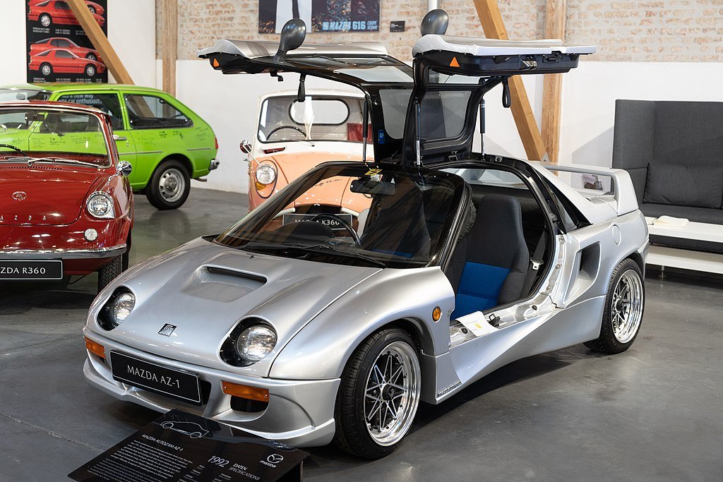 1992-1995 Autozam_AZ-1_at_the_Mazda-Museum_Augsburg_-_Front_one_quarter_view_with_open_doors Tobias ToMar Maier via Wikimedia.