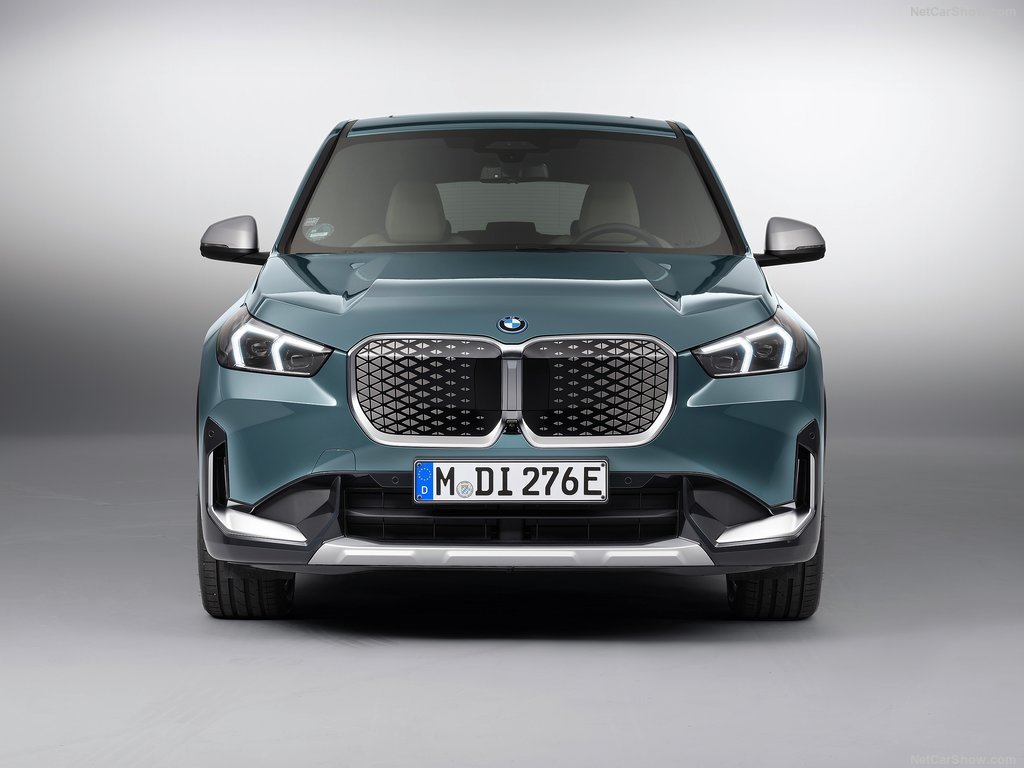 2024 BMW X1 Review, Pricing, & Pictures